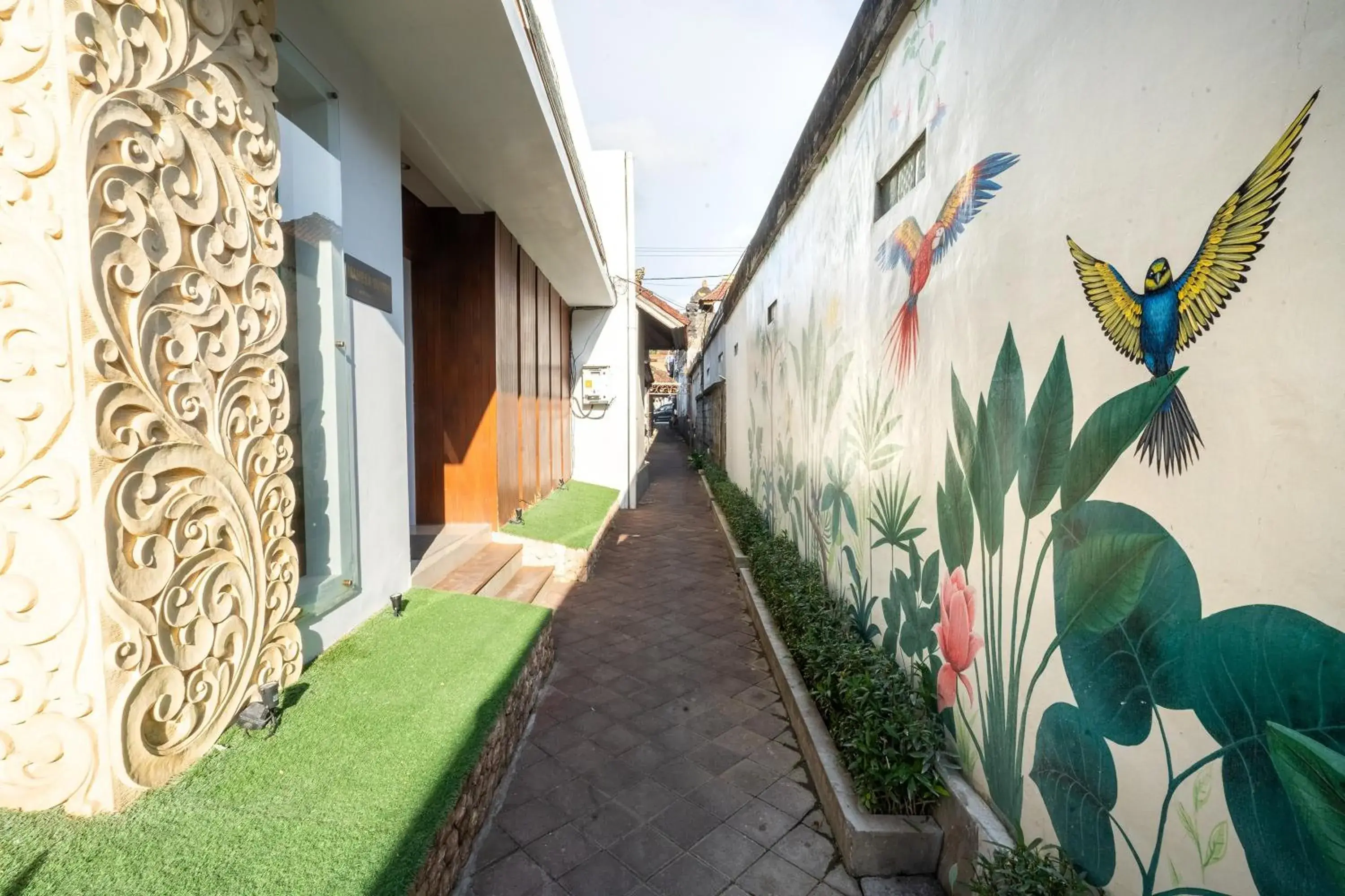 Property building in Mahesa Suites Seminyak Property building in Mahesa Suites Seminyak