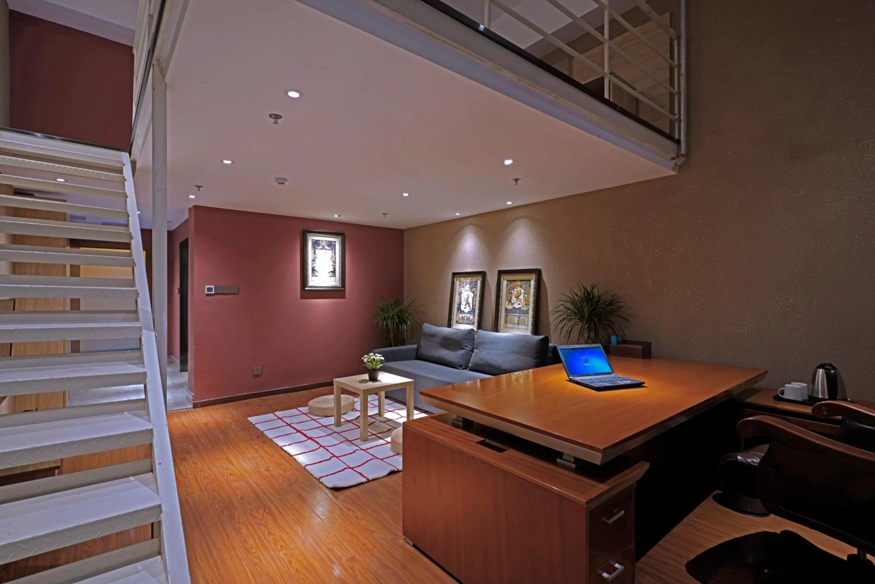 Zou Qu Ye Travel Hotel