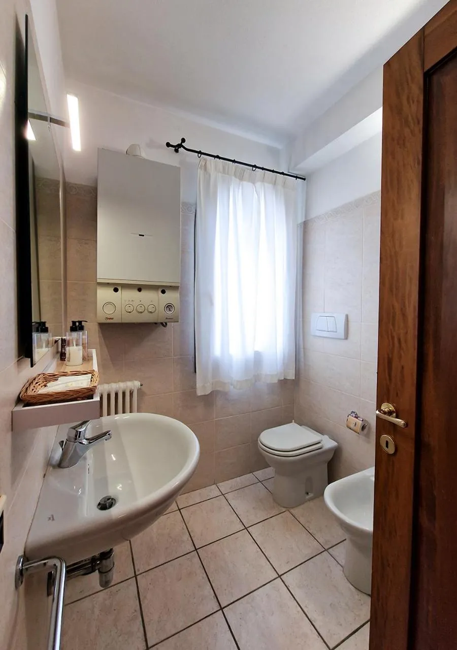 Bathroom in Leberides