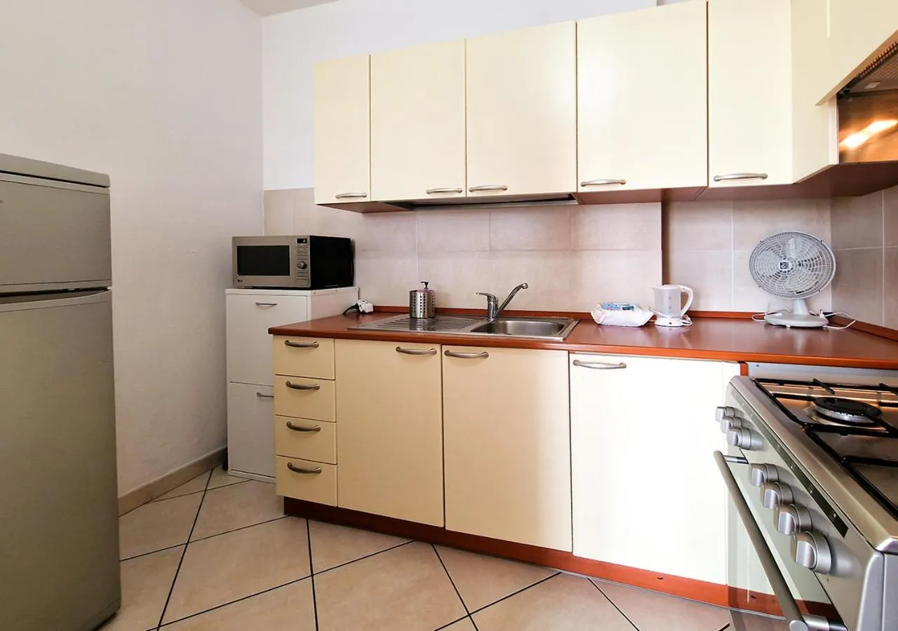 kitchen in Leberides