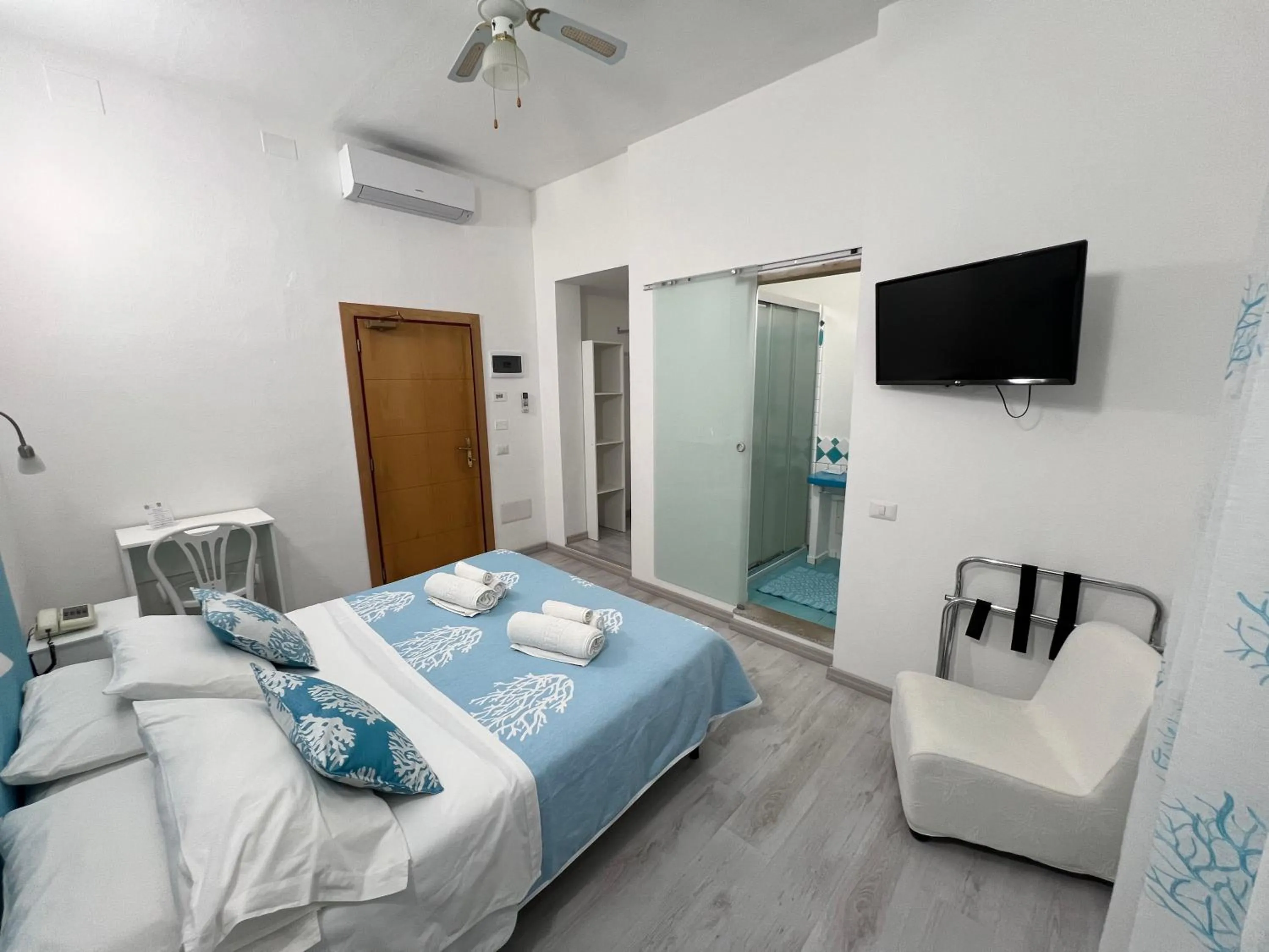 Bedroom, Bed in Hotel Da Cecco