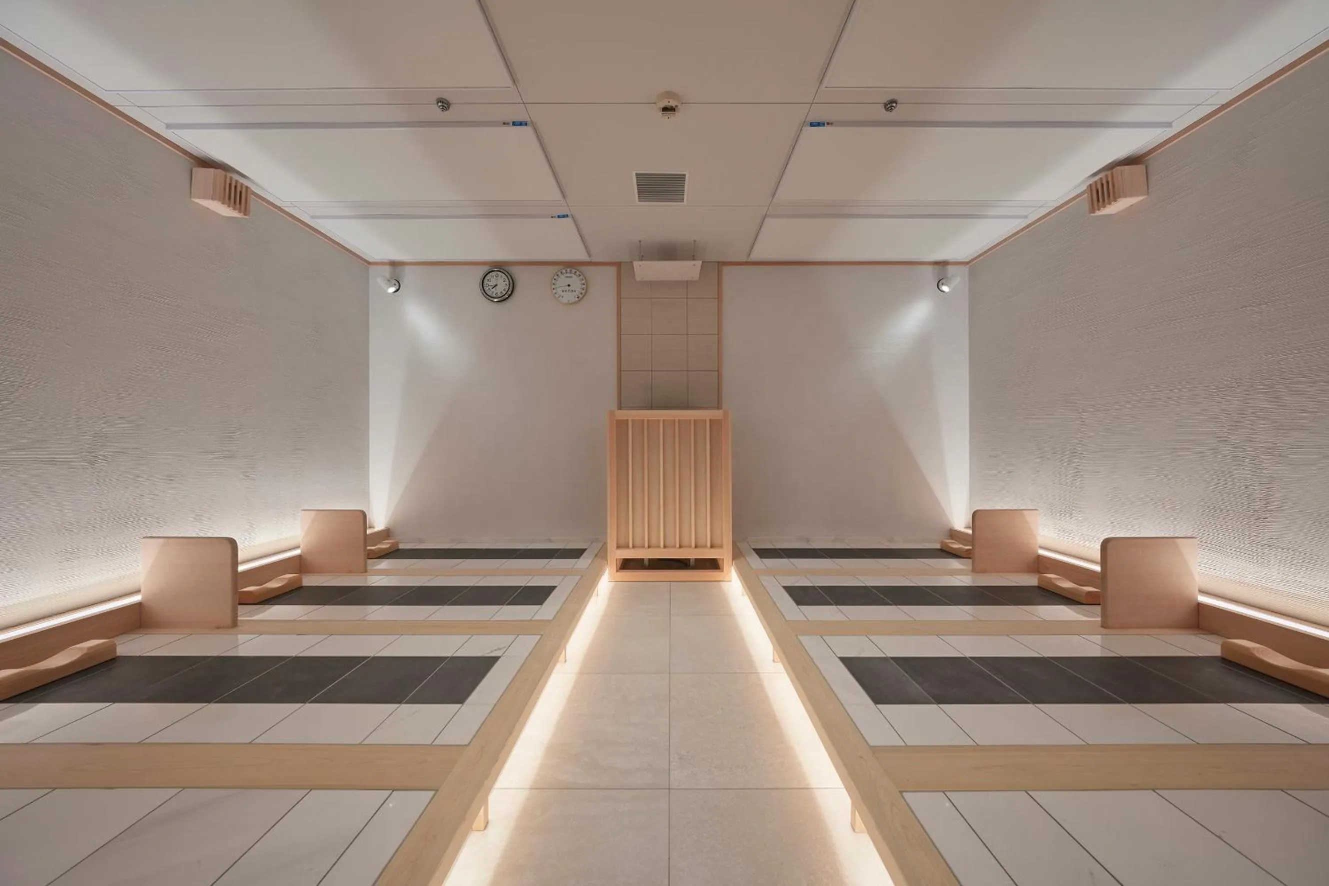 Spa and wellness centre/facilities in Villa Fontaine Premier Haneda Airport