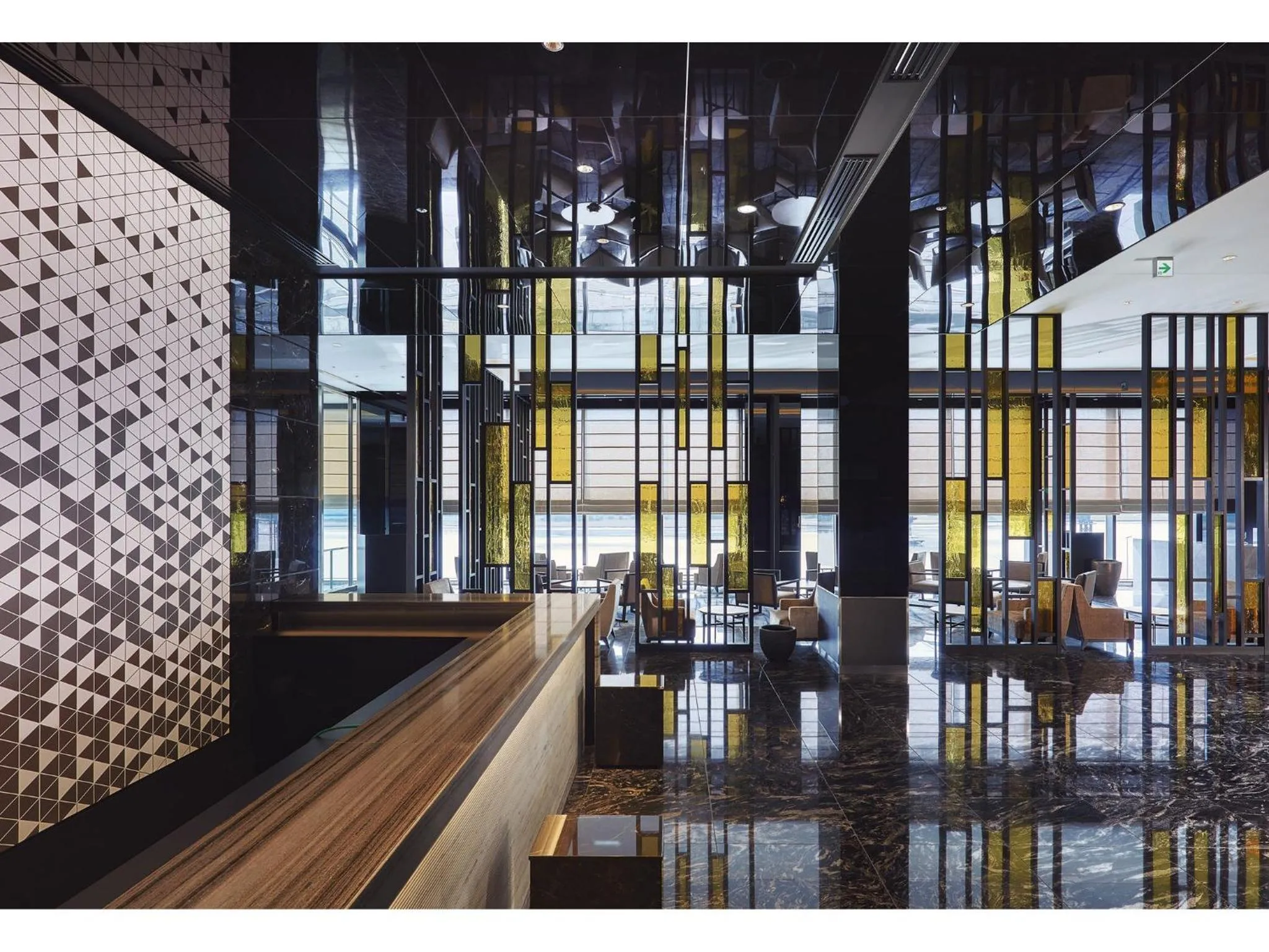 Lobby or reception in Villa Fontaine Premier Haneda Airport