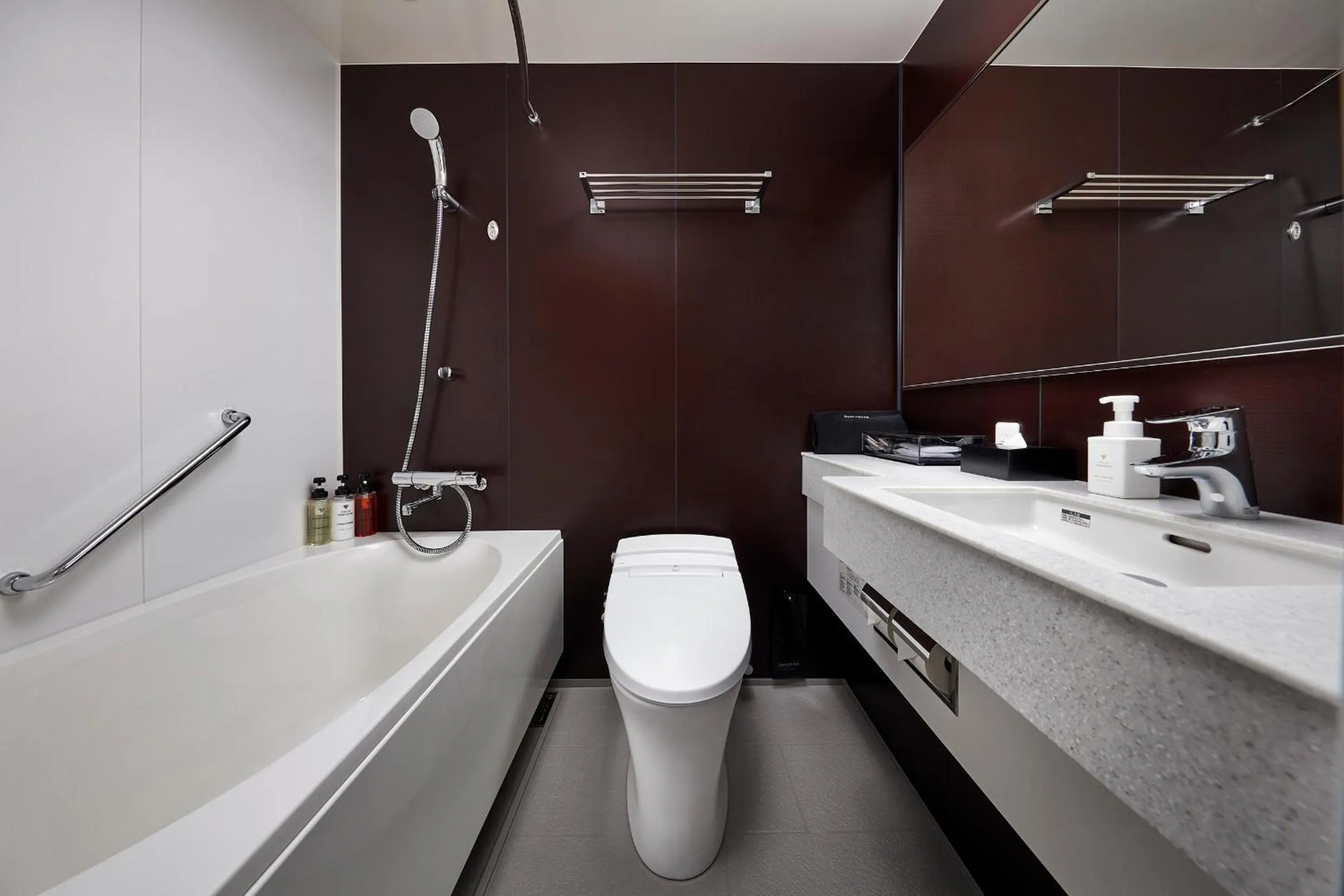 Toilet in Villa Fontaine Grand Tokyo Ariake