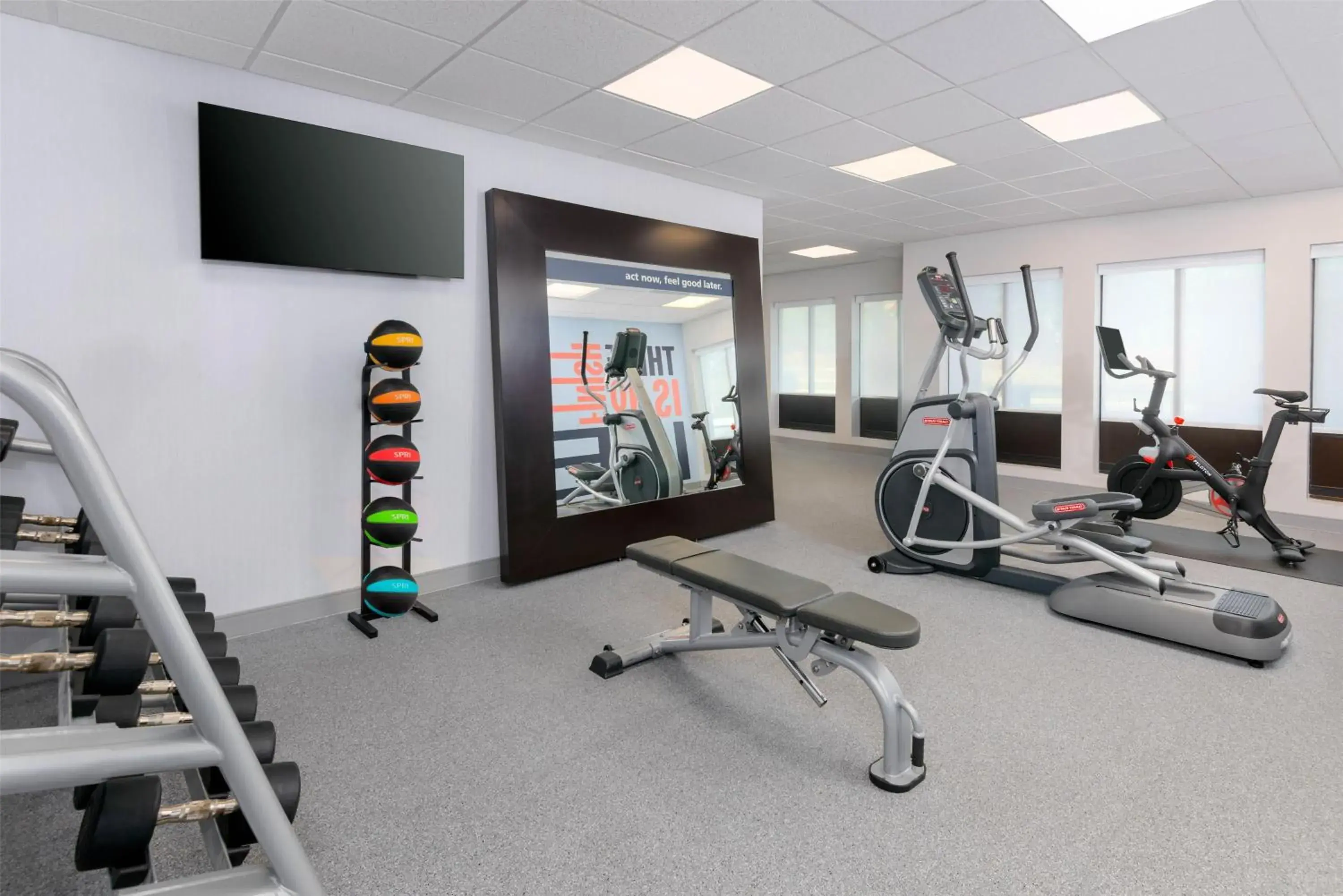 Fitness centre/facilities in Hampton Inn & Suites Pensacola/Gulf Breeze Fitness centre/facilities in Hampton Inn & Suites Pensacola/Gulf Breeze