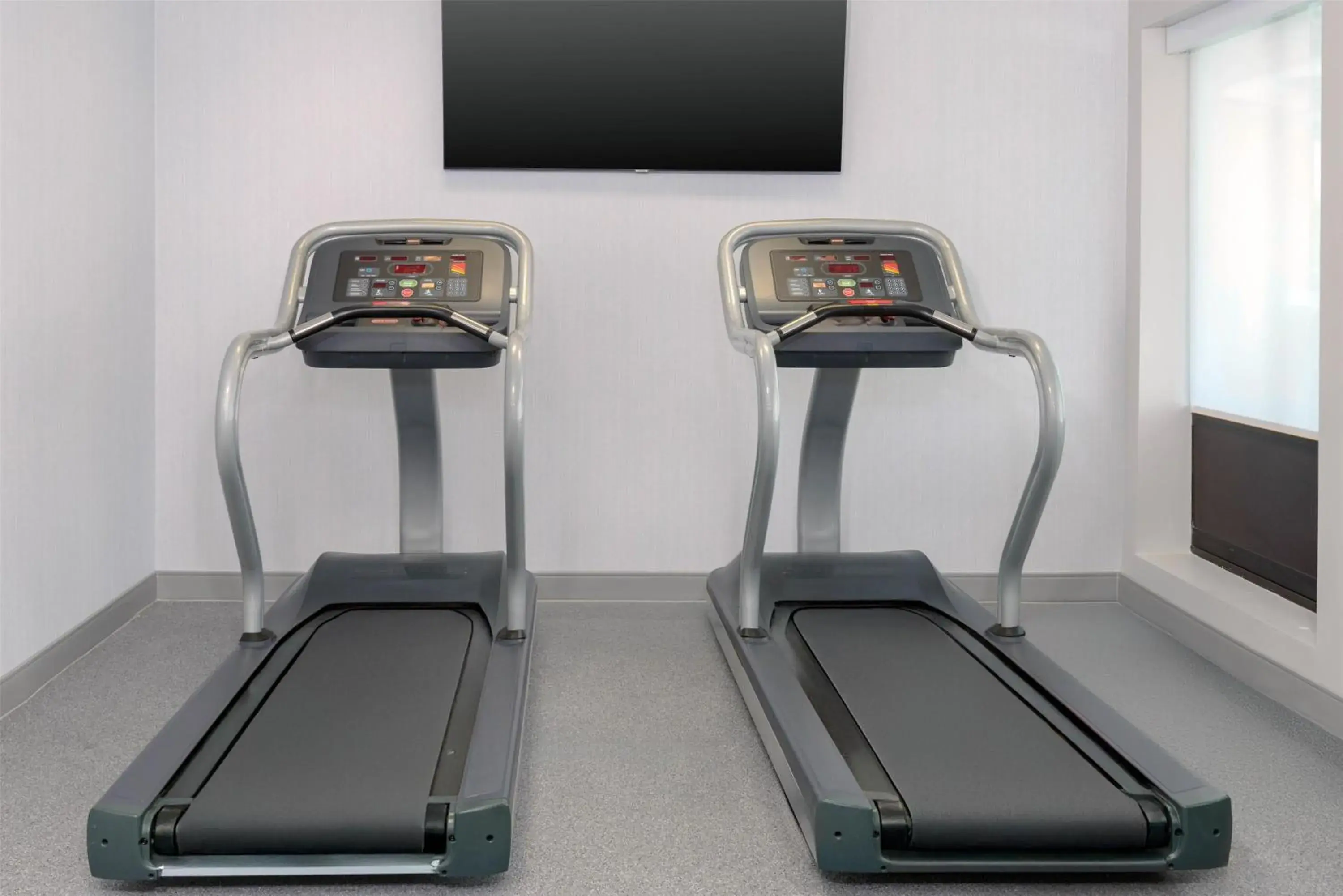 Fitness centre/facilities in Hampton Inn & Suites Pensacola/Gulf Breeze Fitness centre/facilities in Hampton Inn & Suites Pensacola/Gulf Breeze