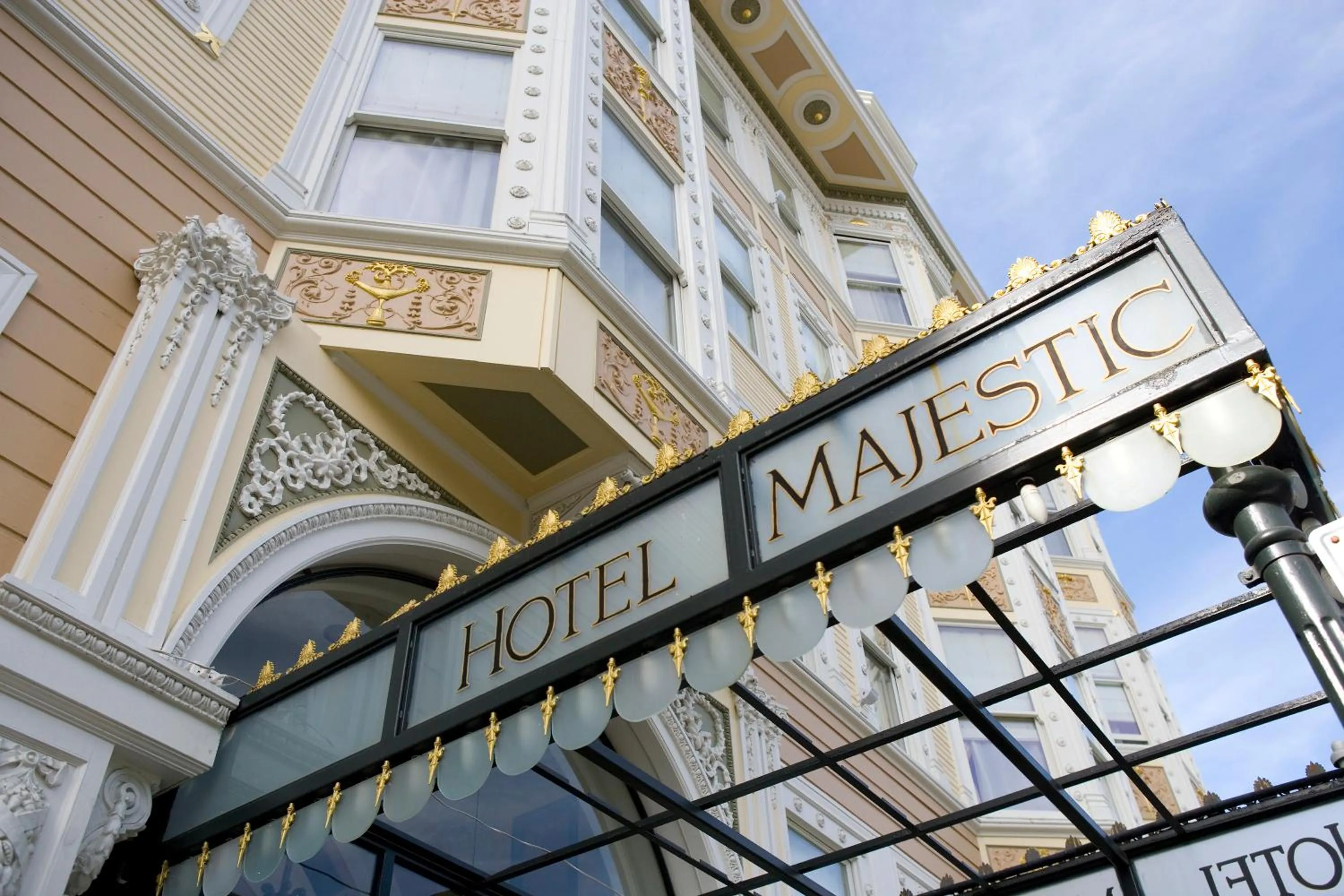 Facade/entrance in Hotel Majestic