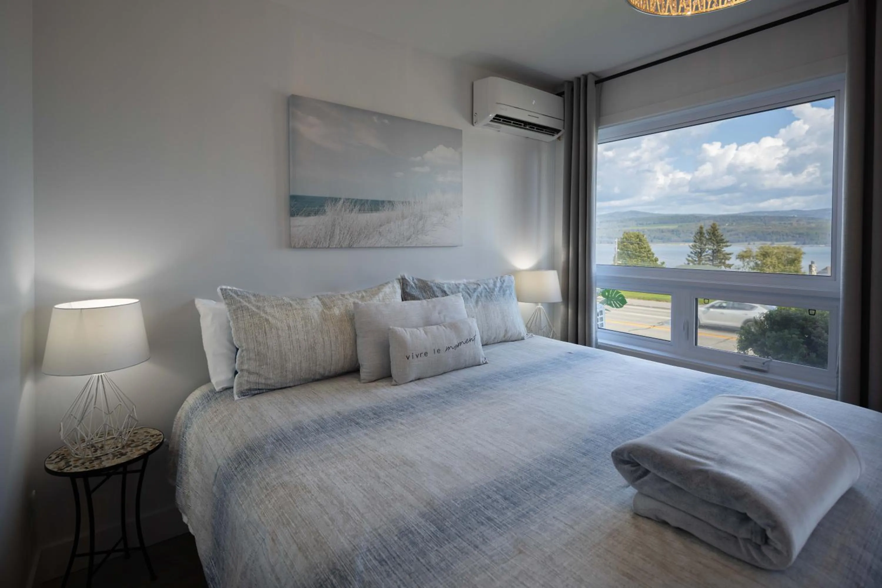 Bed in Motel le Point de Vue