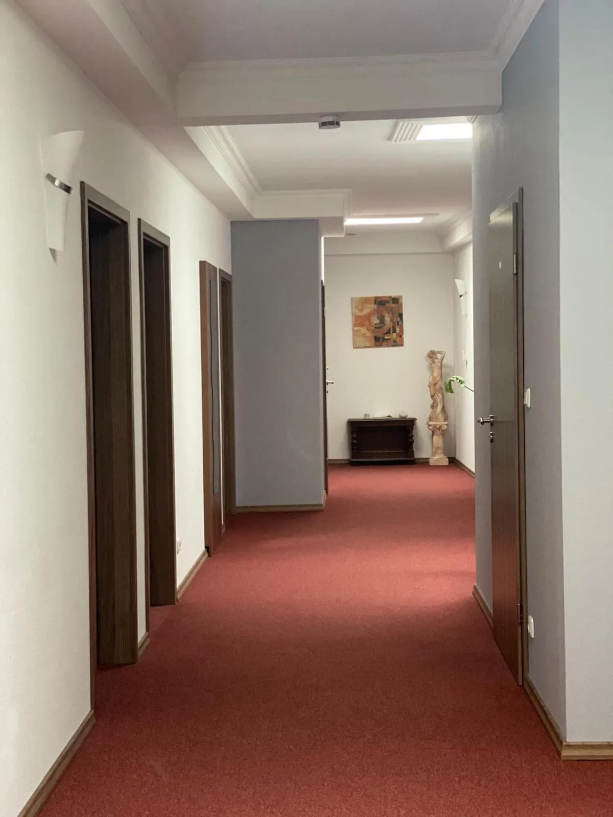 Property building in Hotel Isabella