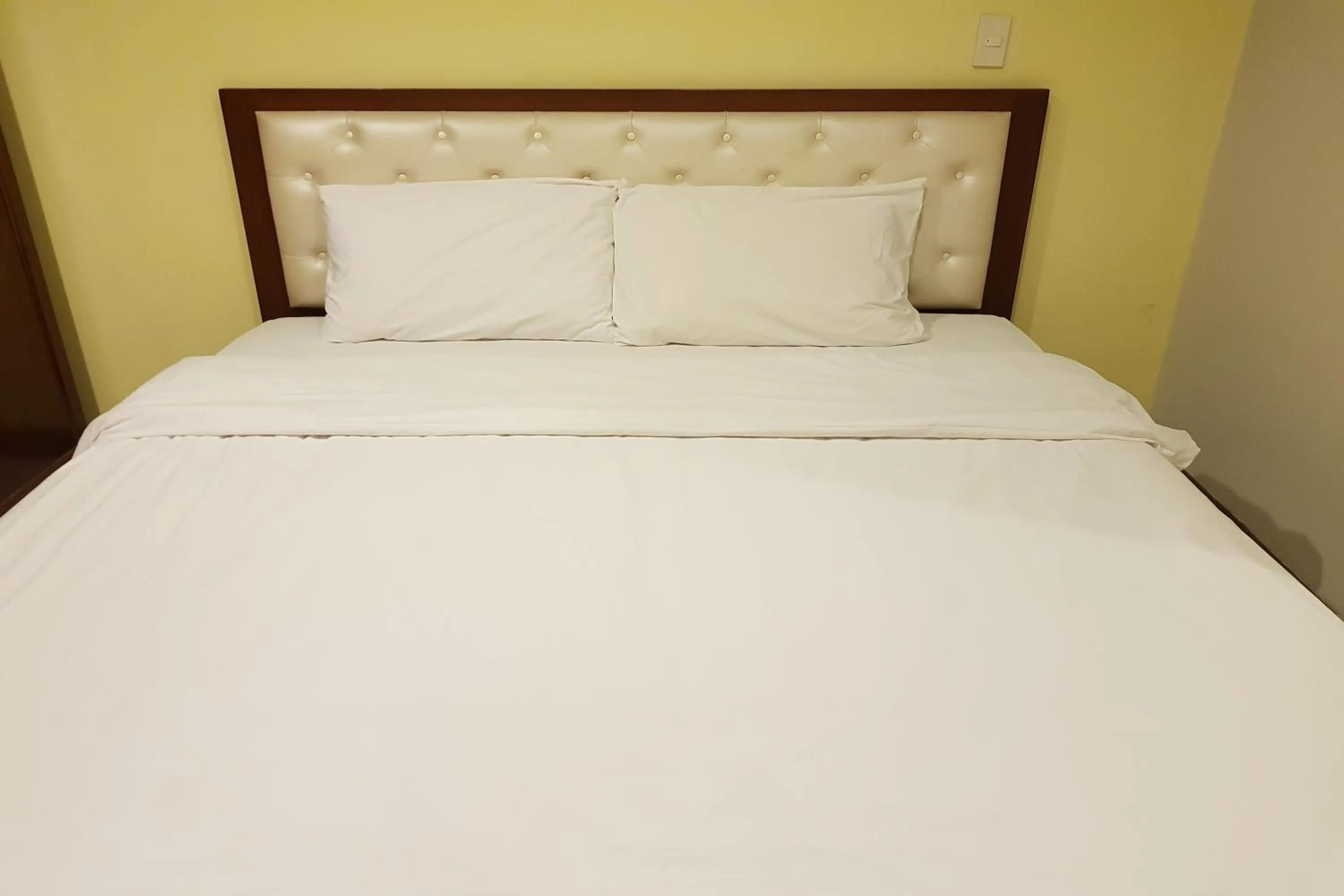 Bed in Cordia Residence Sathorn
