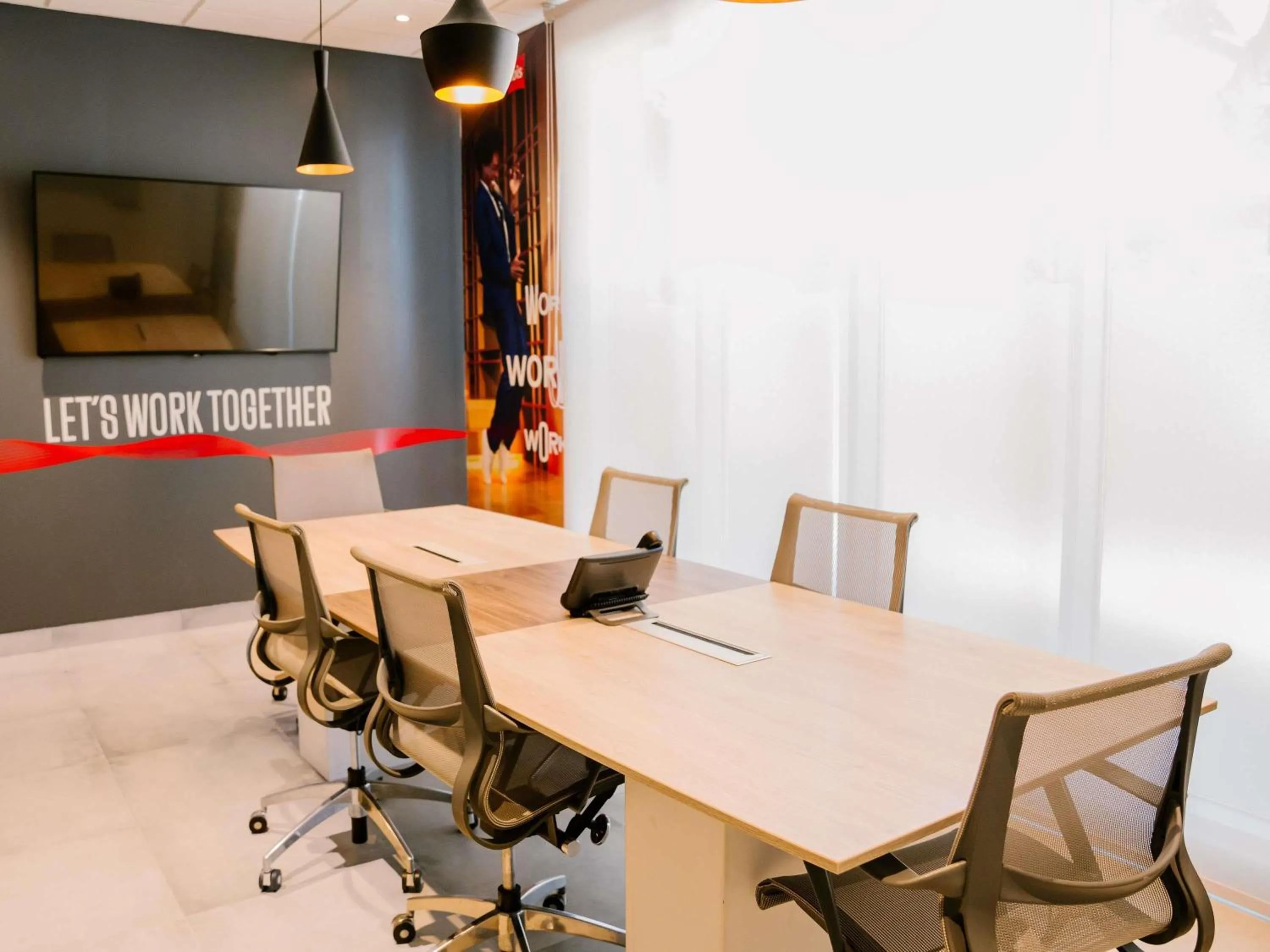 Meeting/conference room in ibis Trujillo