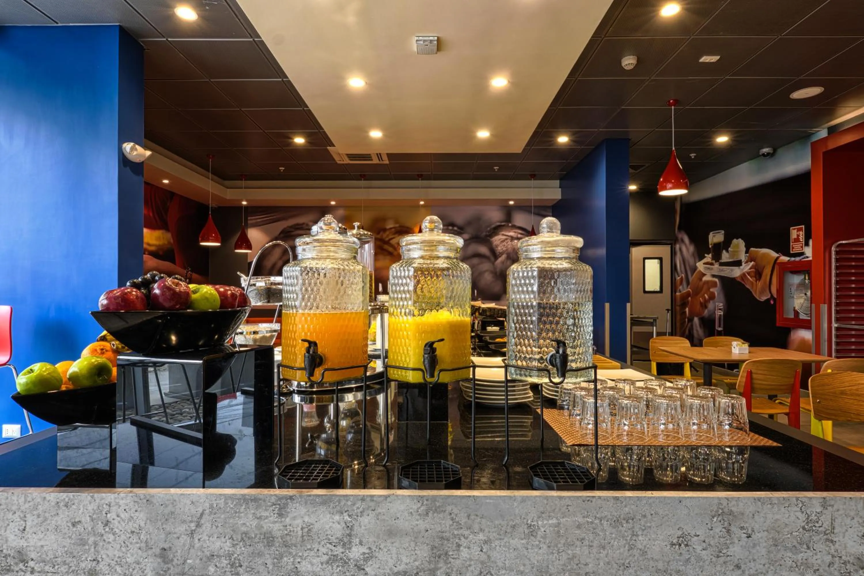 Meals in ibis Trujillo