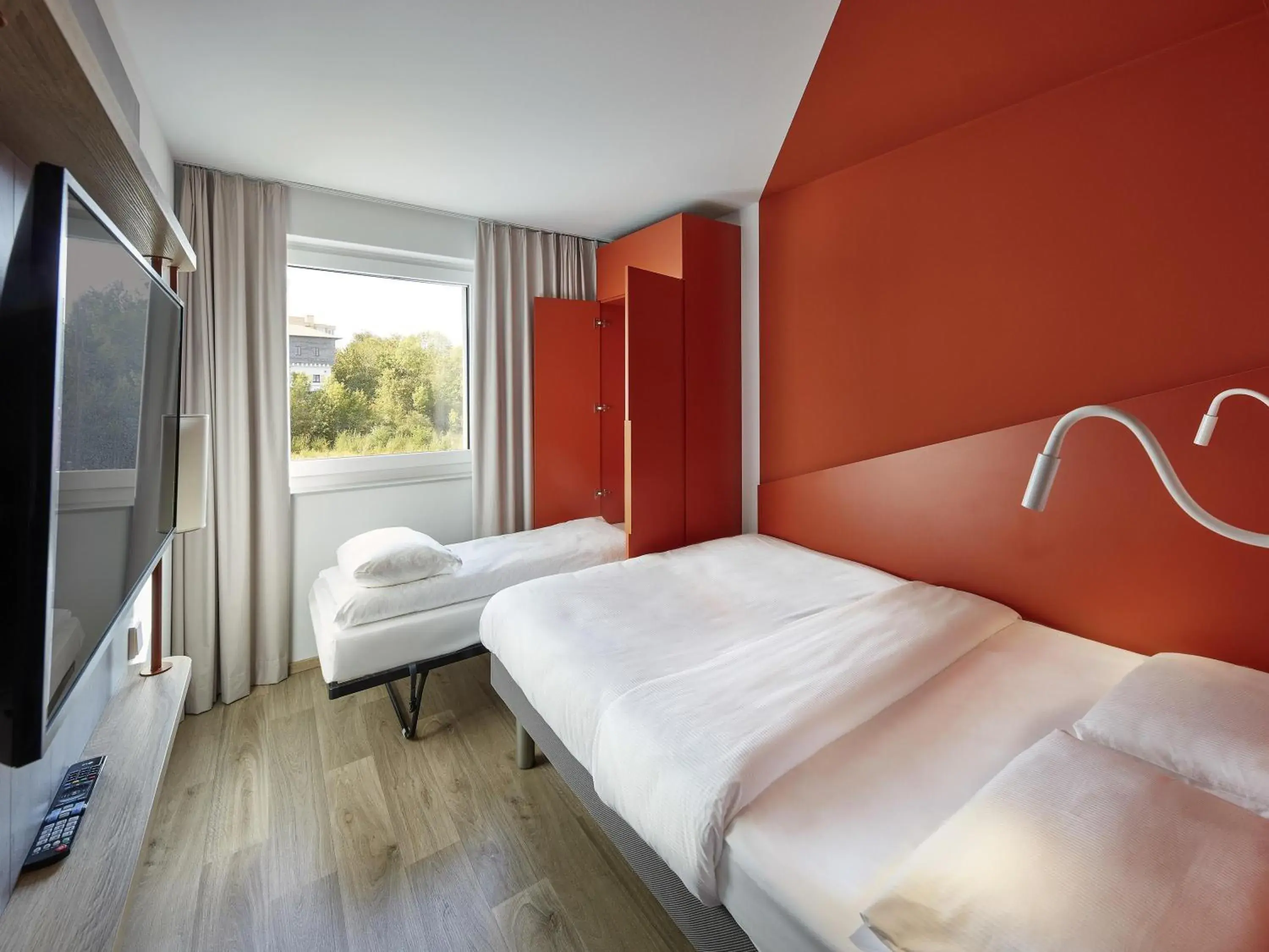 Bedroom, Bed in ibis budget Bayreuth Bedroom, Bed in ibis budget Bayreuth