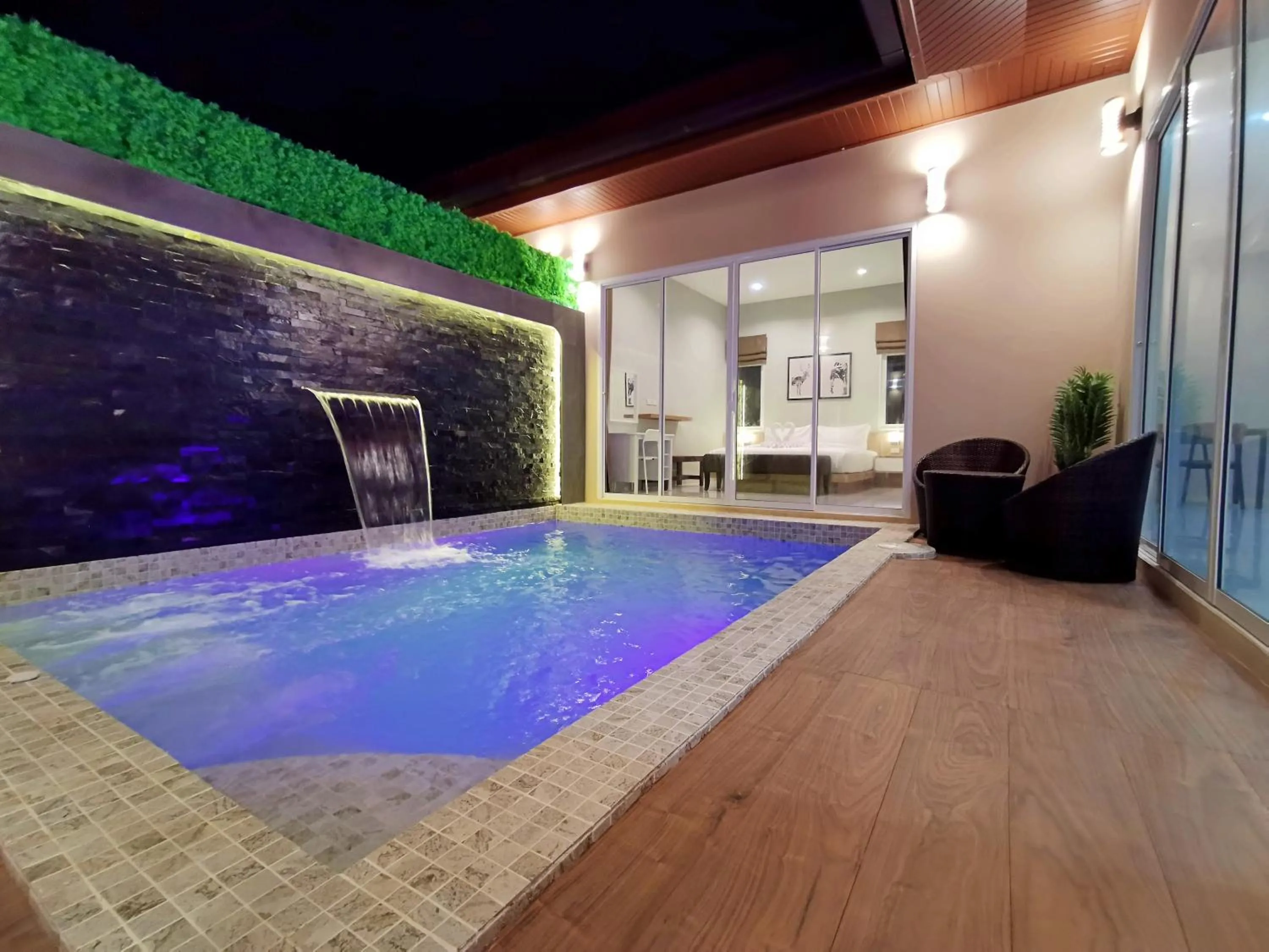 Swimming pool in The Apex private pool villa Krabi