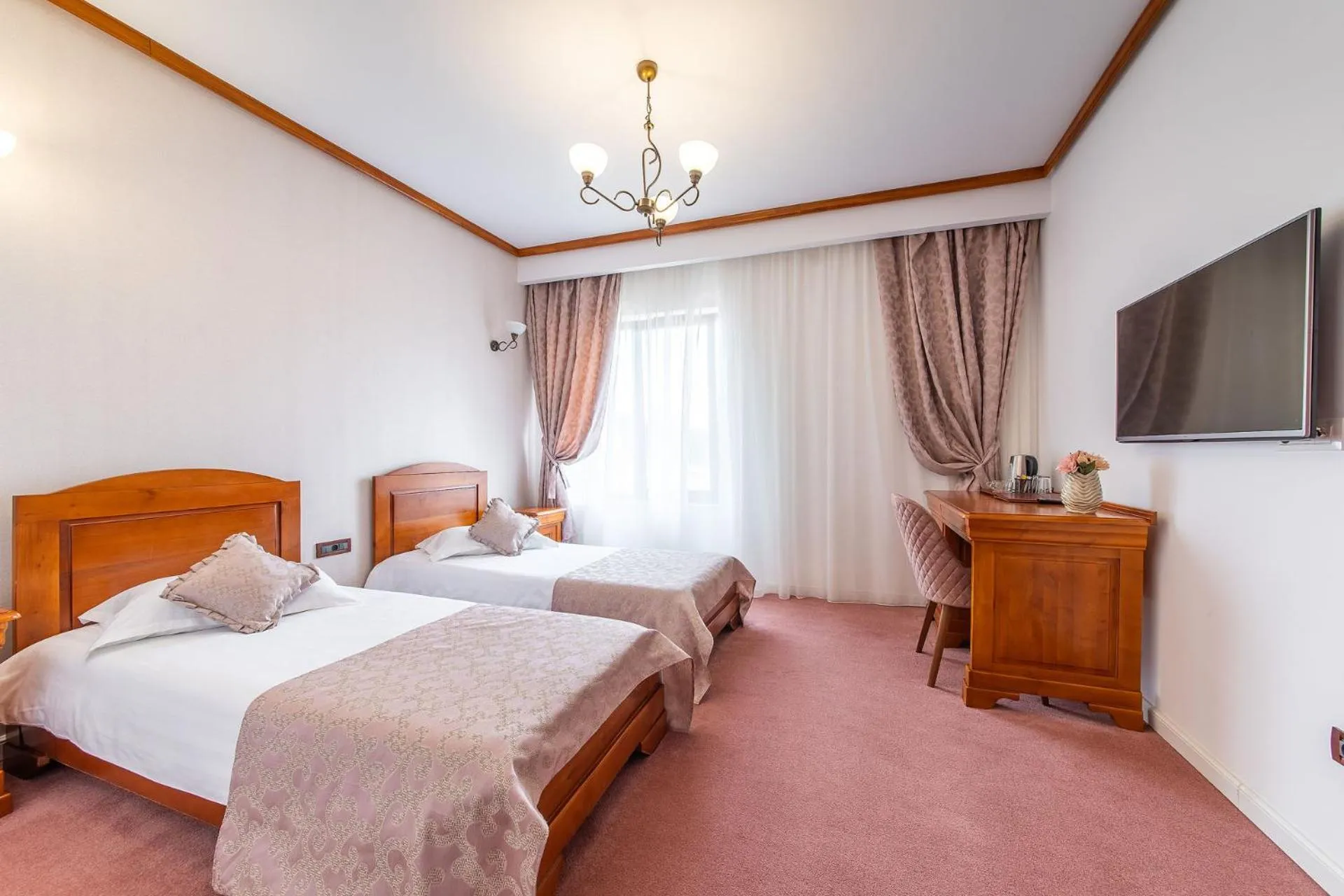 Bed in RED CONFORT HOTEL Boutique