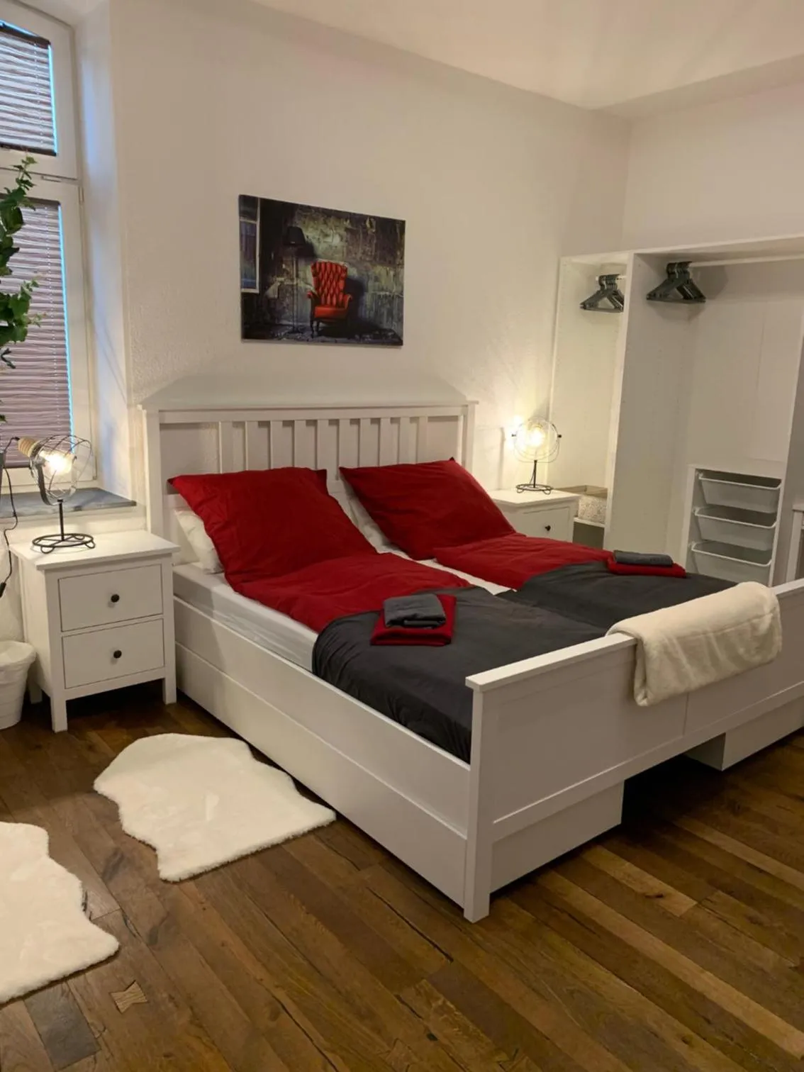 Bed in Wieko Ferienwohnungen - Luxus pur im Prinz von Preußen, Erdgeschoss