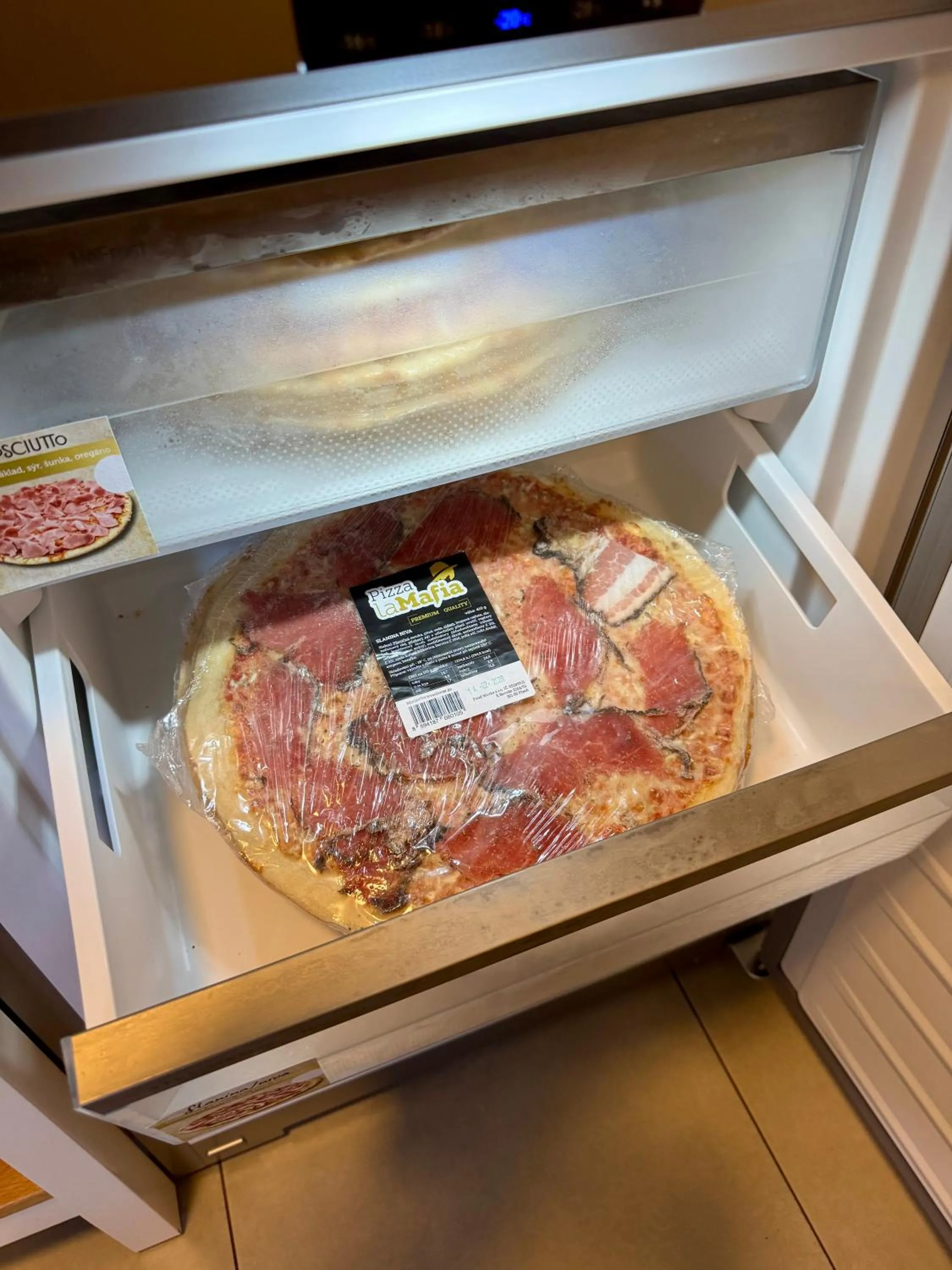 Communal lounge/ TV room in Vila Jáchymov