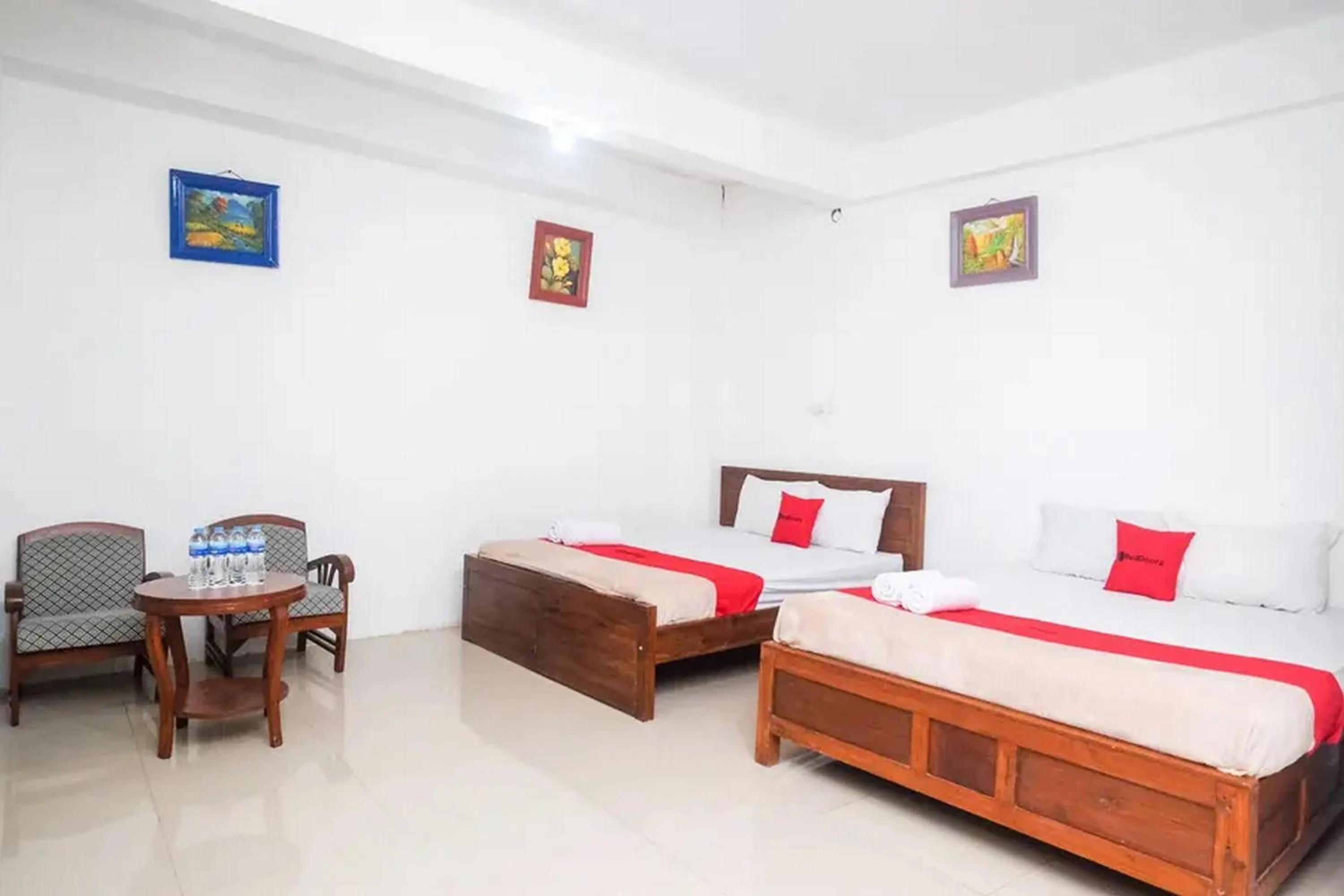 Bed in RedDoorz Syariah near Titik Nol Yogyakarta