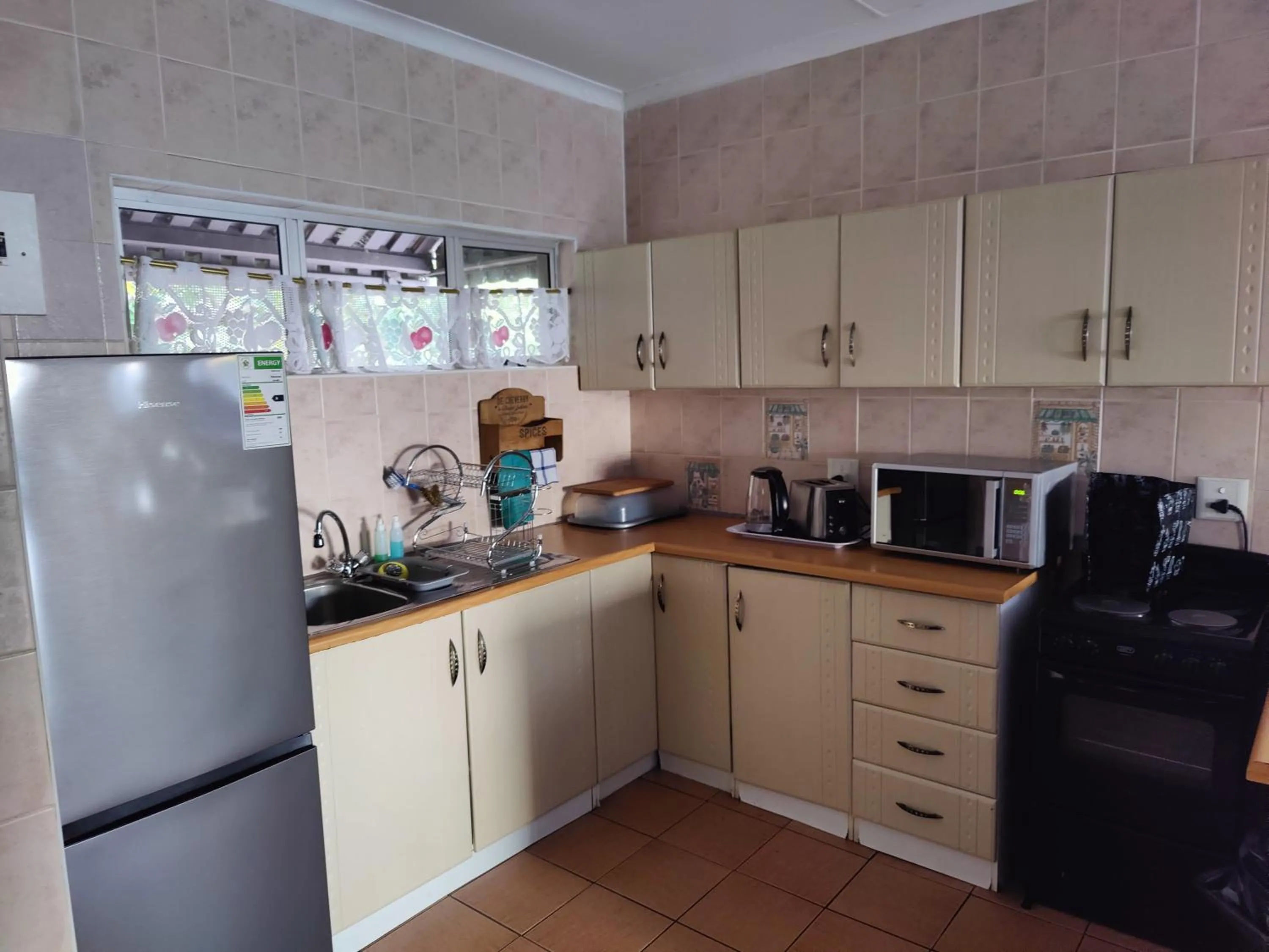 Upstairs Flat Sea Views Pet Friendly