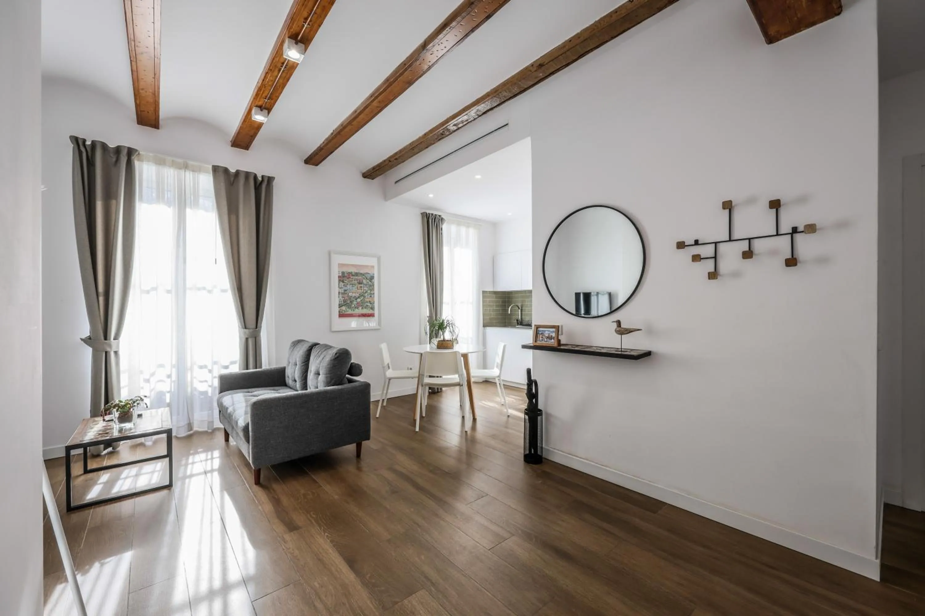 Living room in AmazINN Collection Valencia Centro EVI