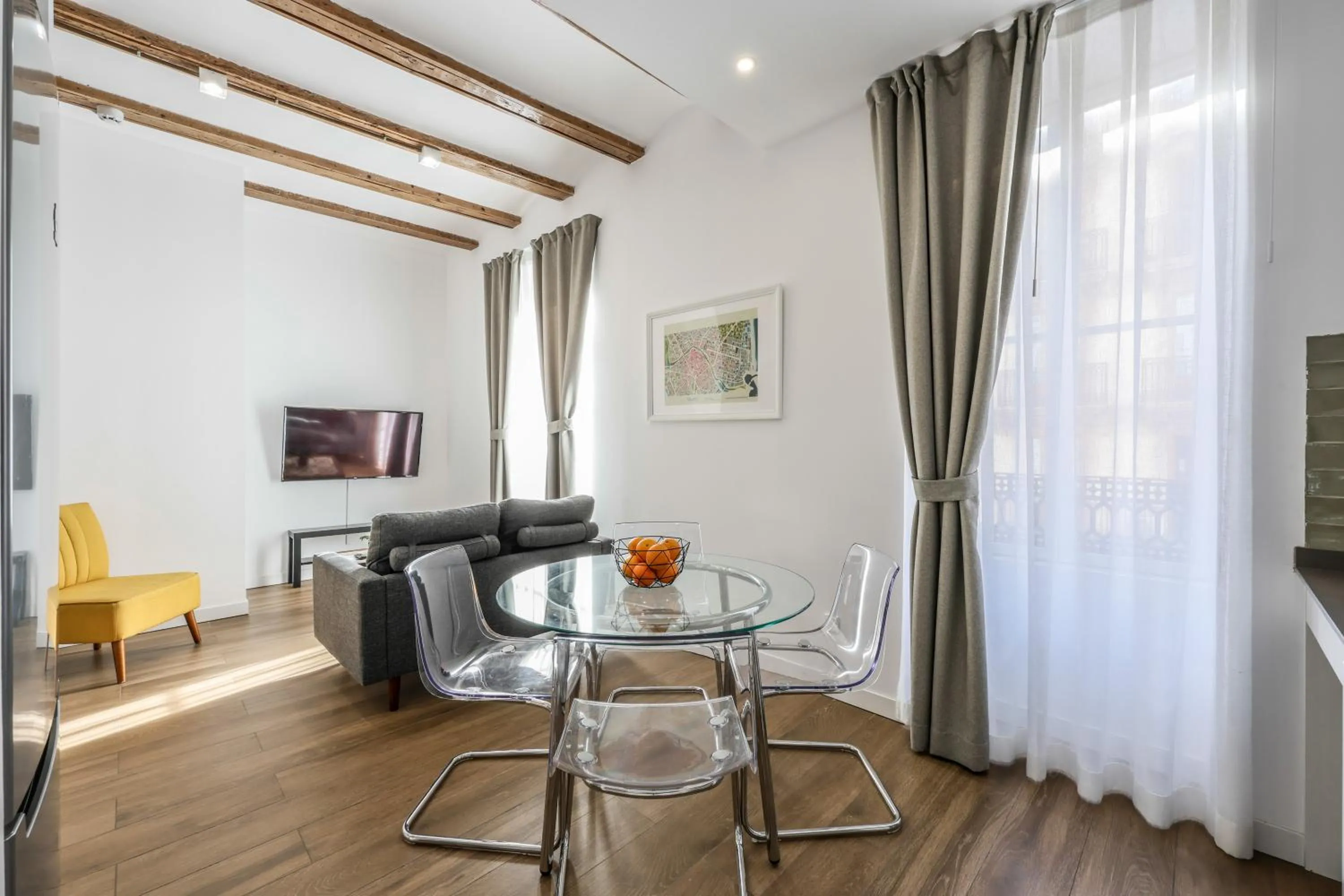 Living room in AmazINN Collection Valencia Centro EVI