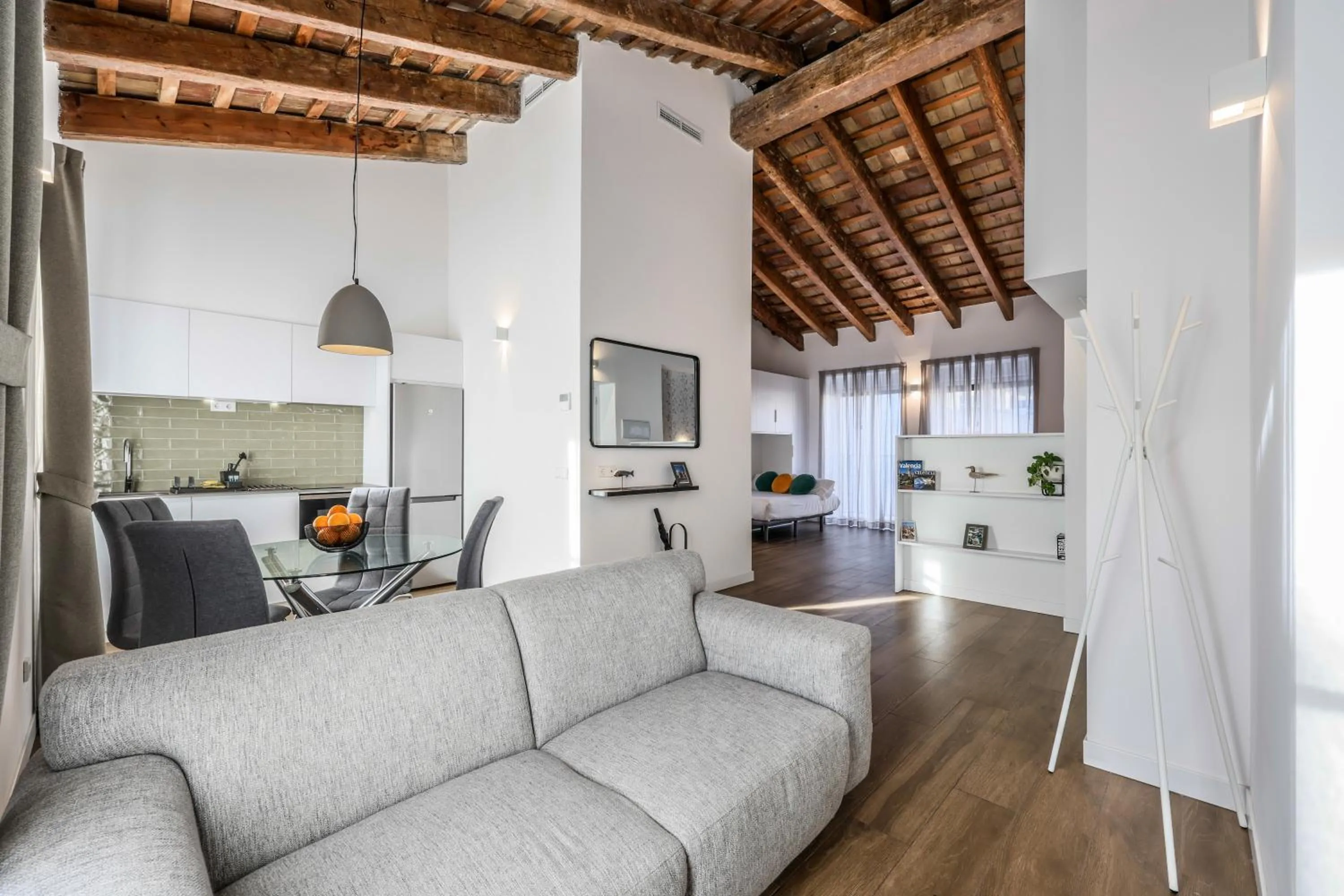 Living room in AmazINN Collection Valencia Centro EVI