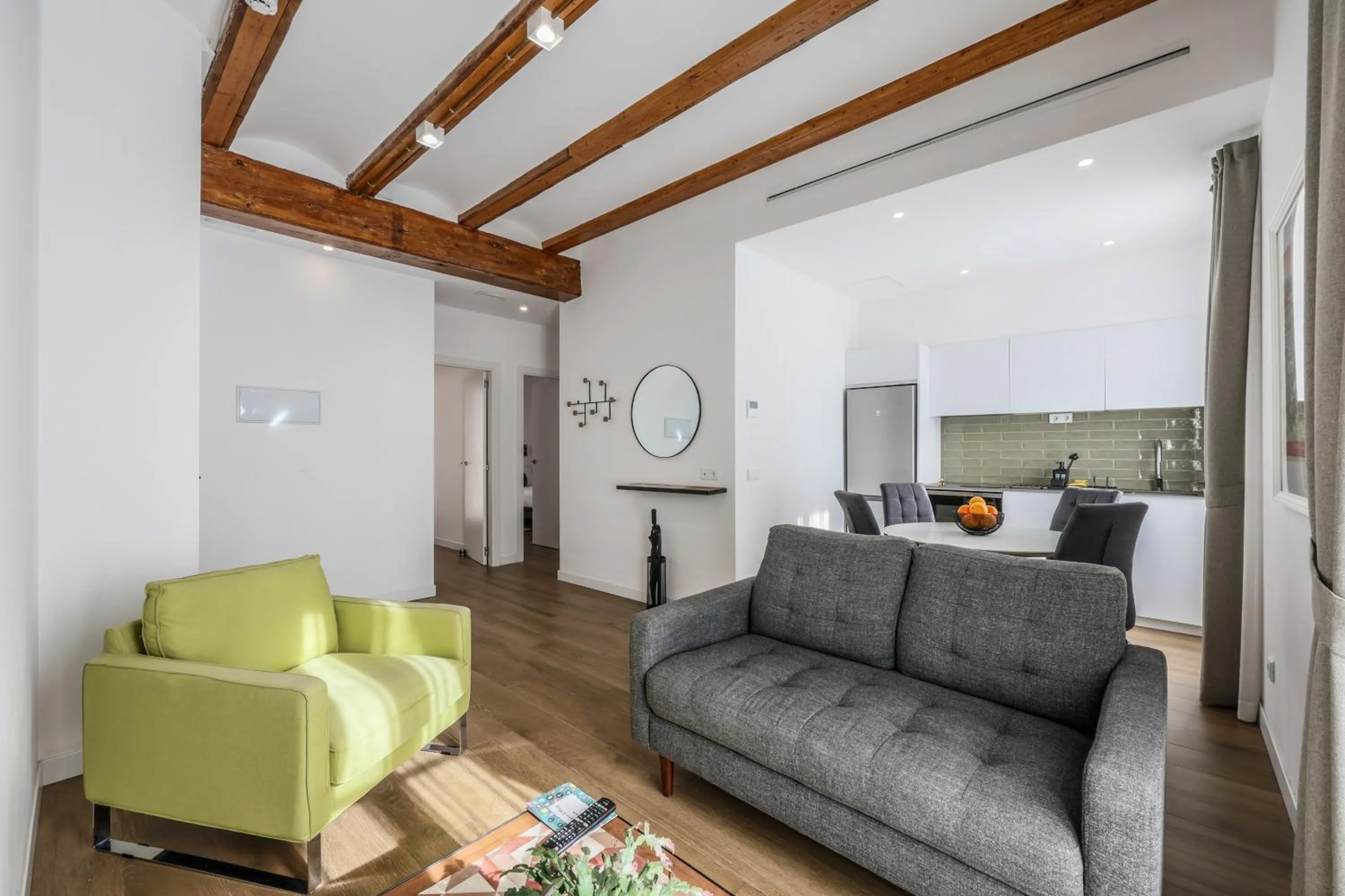 Living room in AmazINN Collection Valencia Centro EVI
