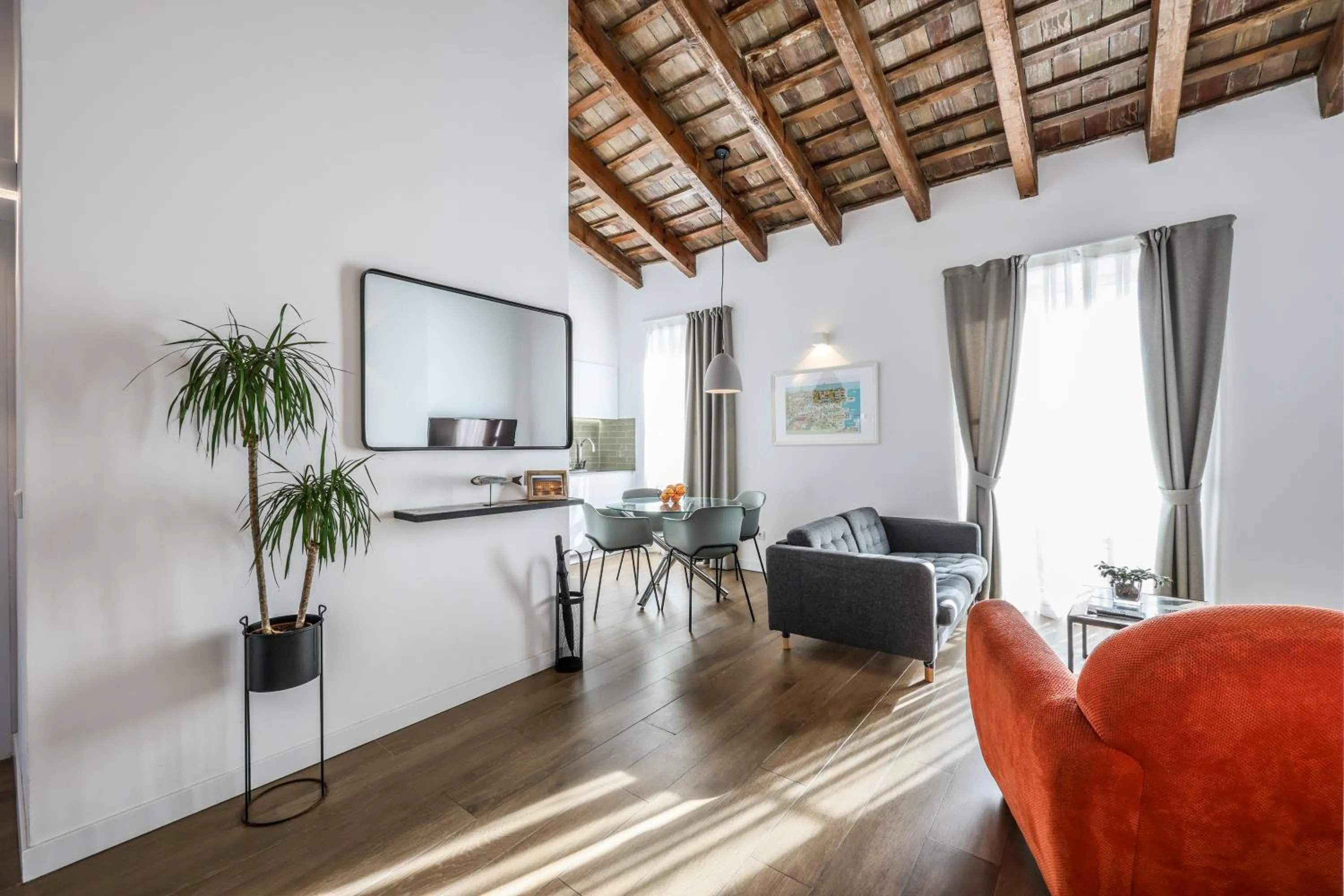 Living room in AmazINN Collection Valencia Centro EVI