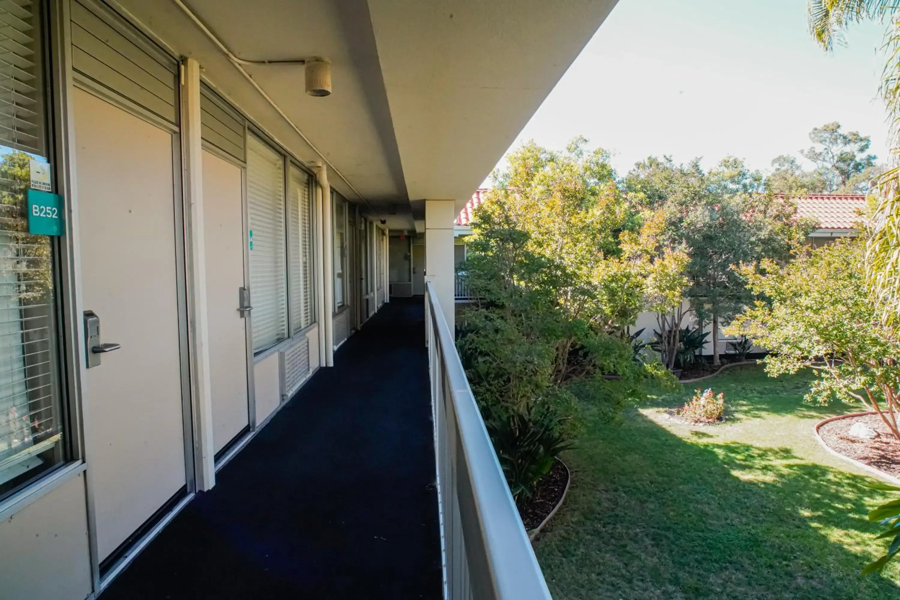 Property building in Uptown Oasis San Jose Airport & Silicon Valley Property building in Uptown Oasis San Jose Airport & Silicon Valley