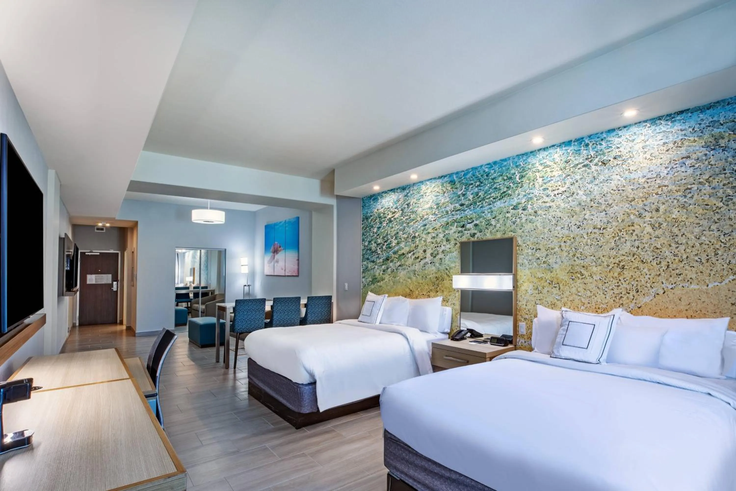 Photo of the whole room, Bed in Courtyard South Padre Island