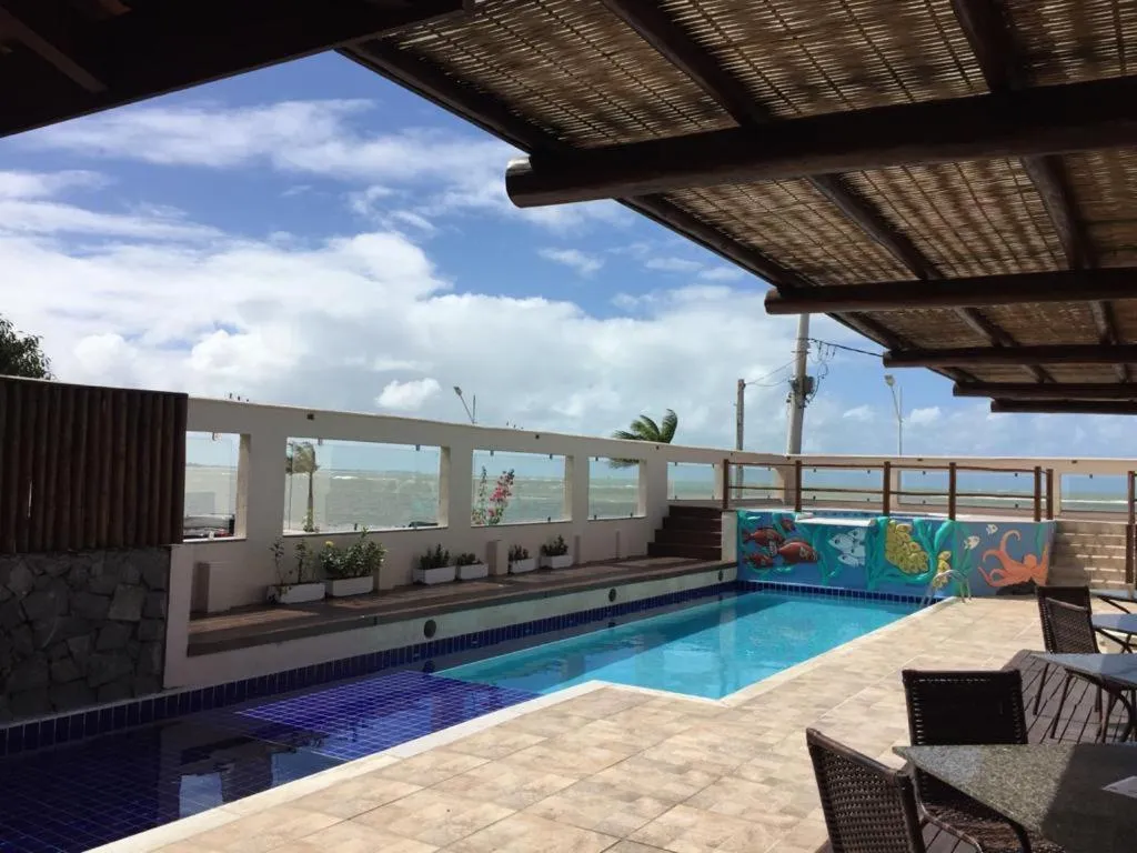 Restaurant/places to eat in Eden Praia Hotel