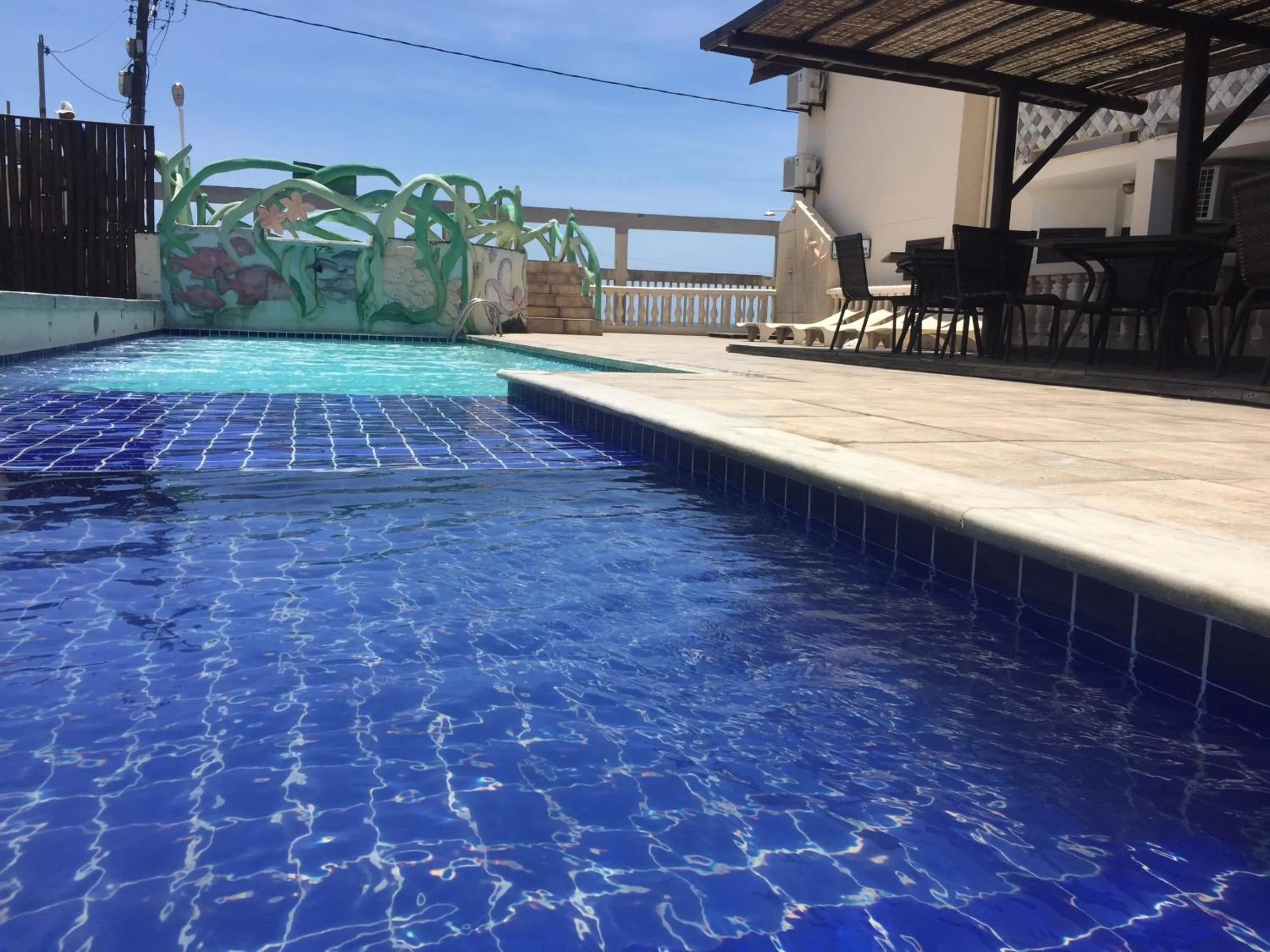 Swimming pool in Eden Praia Hotel
