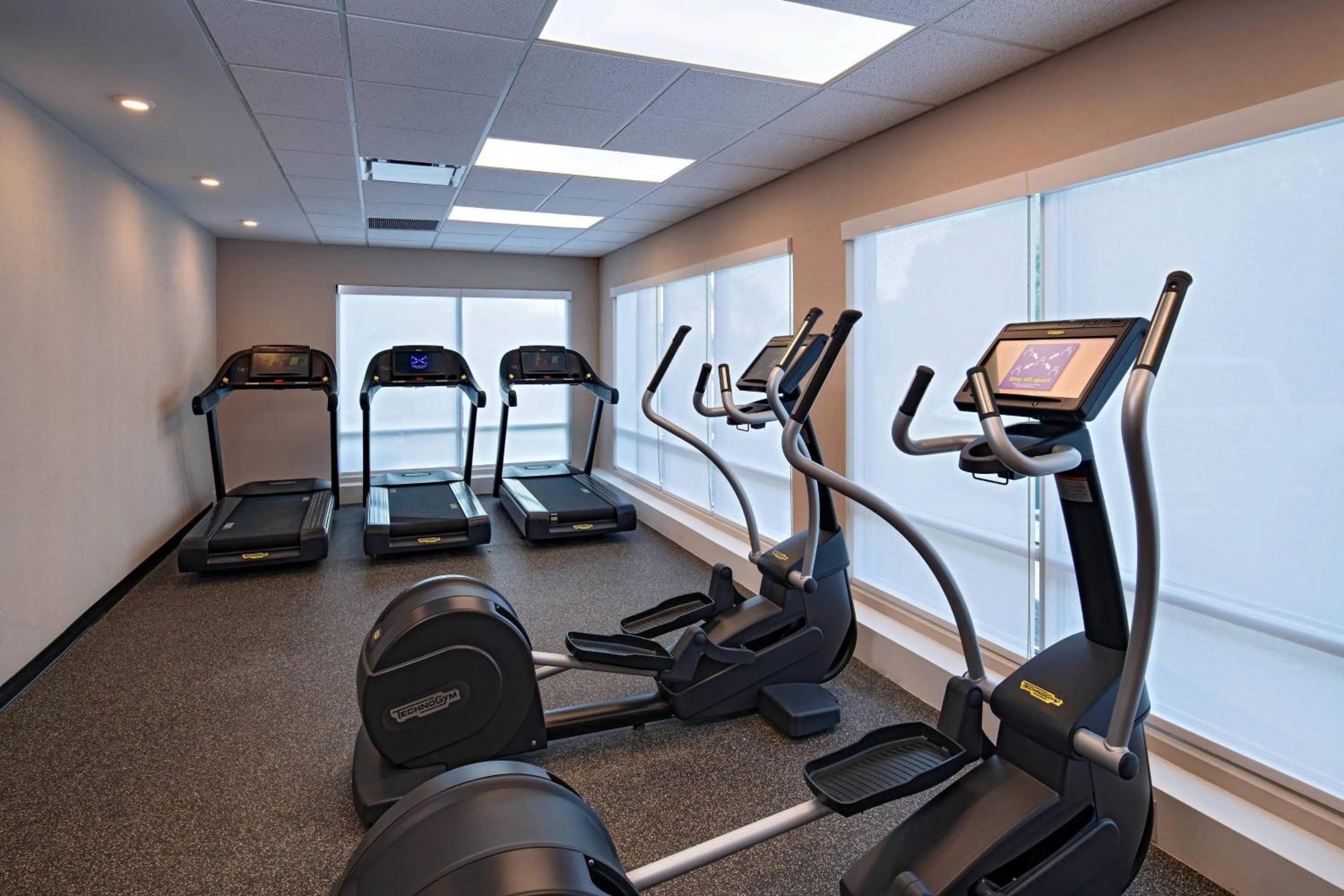 Fitness centre/facilities in TownePlace Suites San Antonio Northwest at The RIM