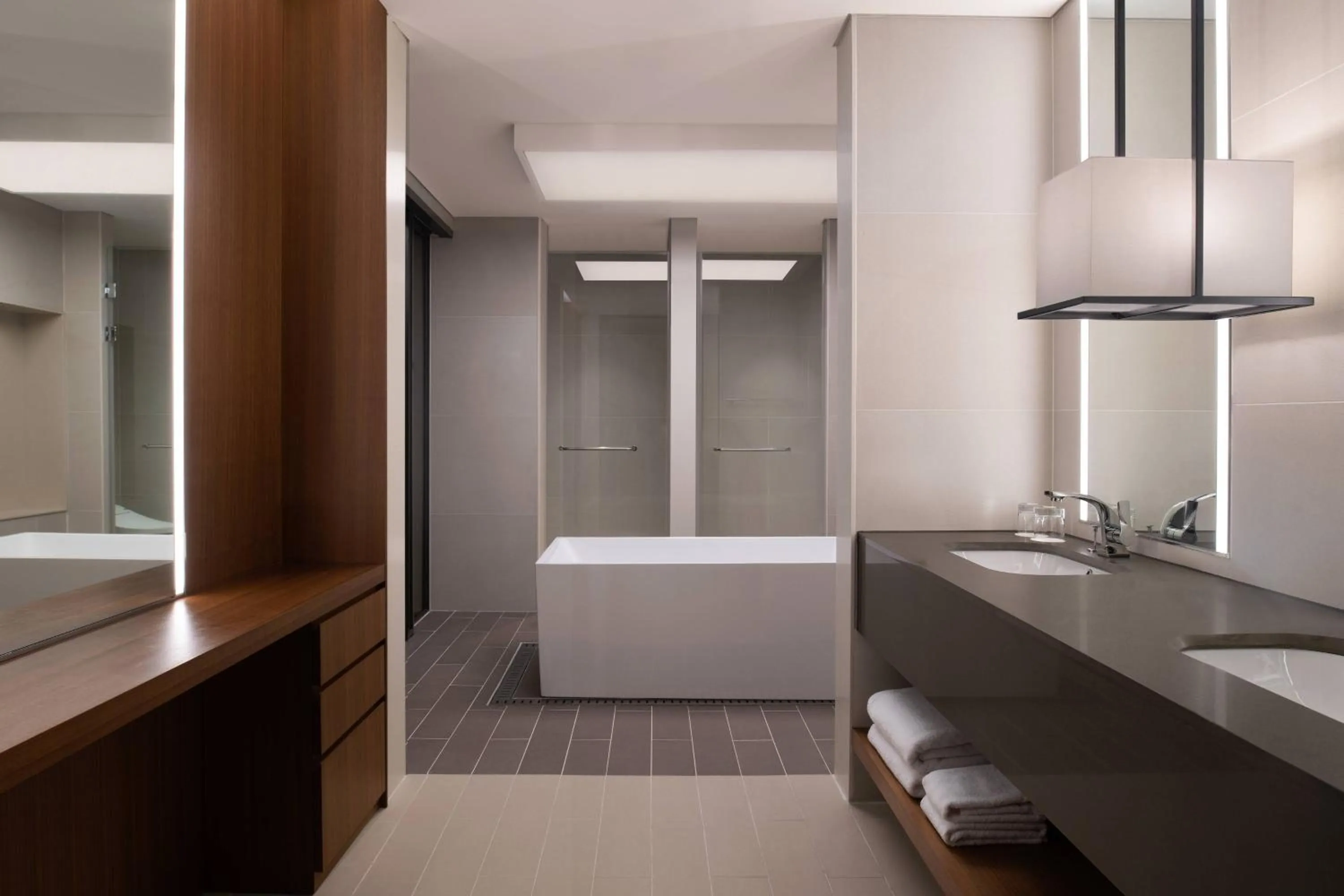 Bathroom in Courtyard by Marriott Suwon