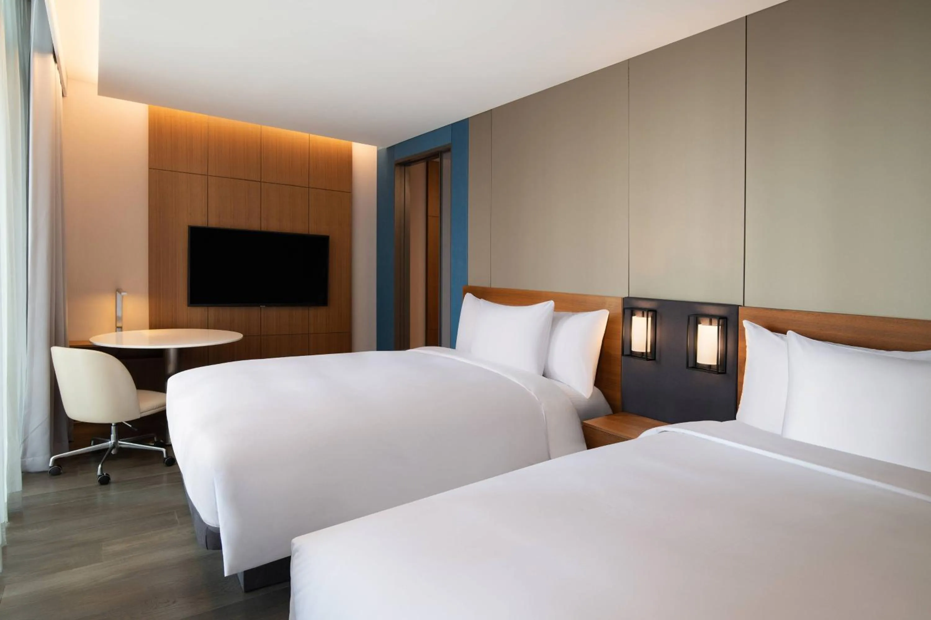 Bedroom, Bed in Courtyard by Marriott Suwon