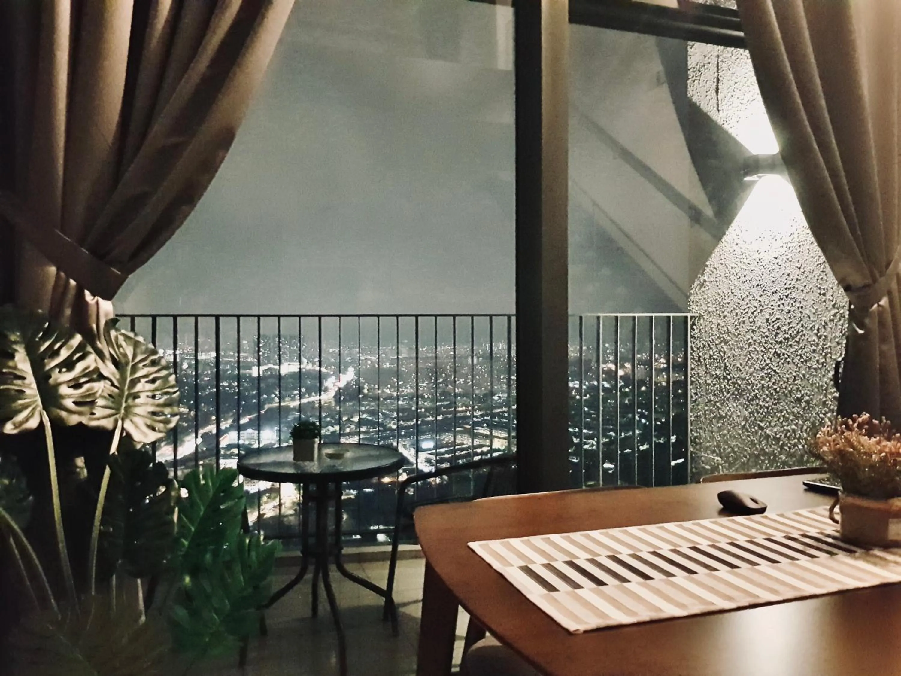 Balcony/Terrace in Ekocheras Suite by MOKA at CHERAS