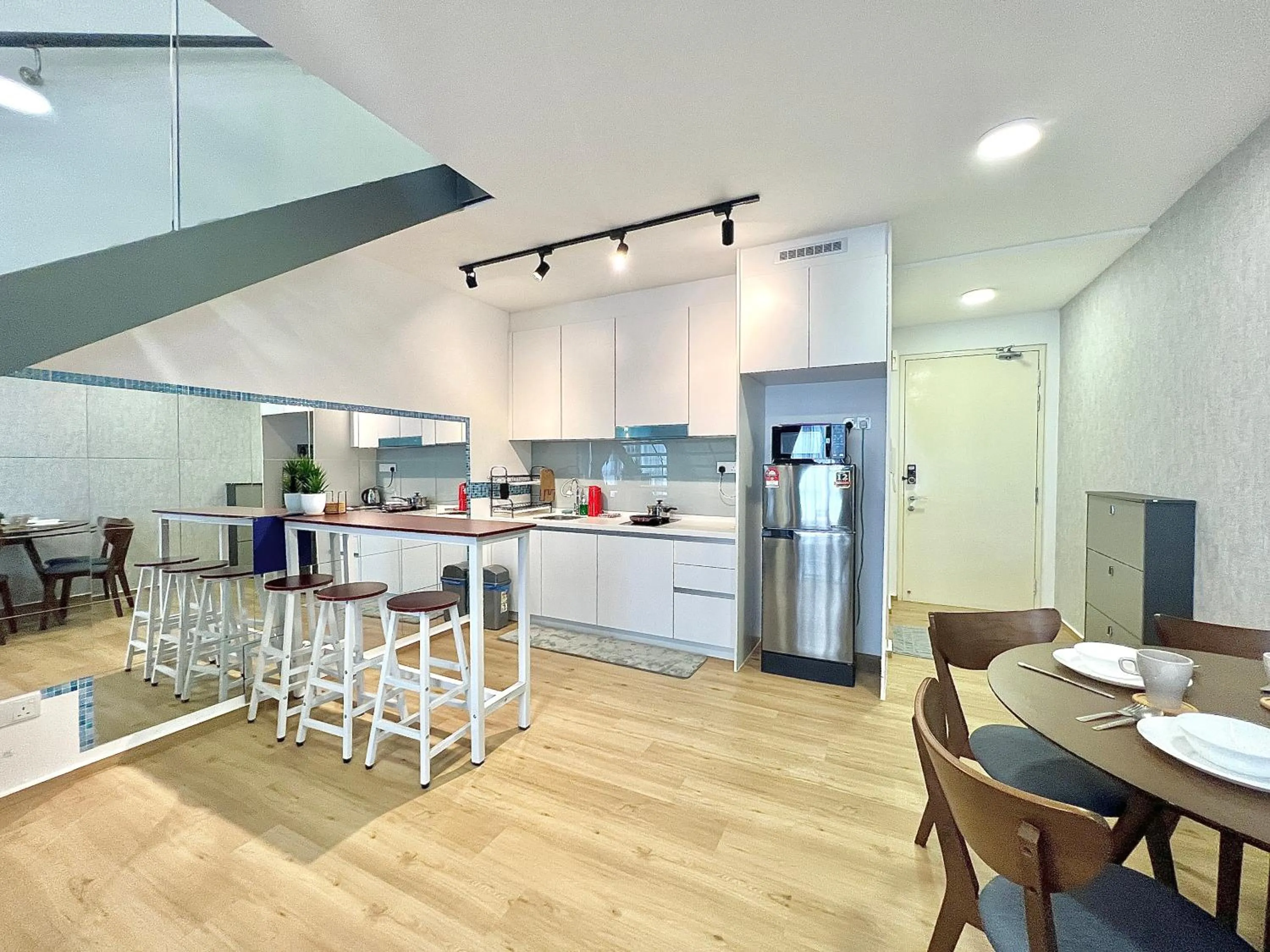 kitchen in Ekocheras Suite by MOKA at CHERAS