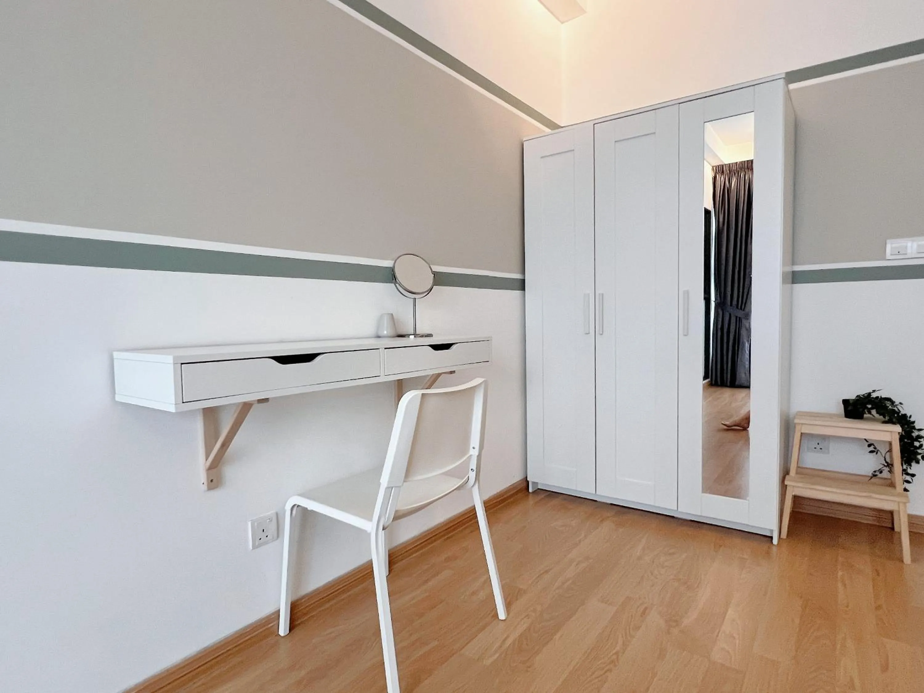 wardrobe in Ekocheras Suite by MOKA at CHERAS