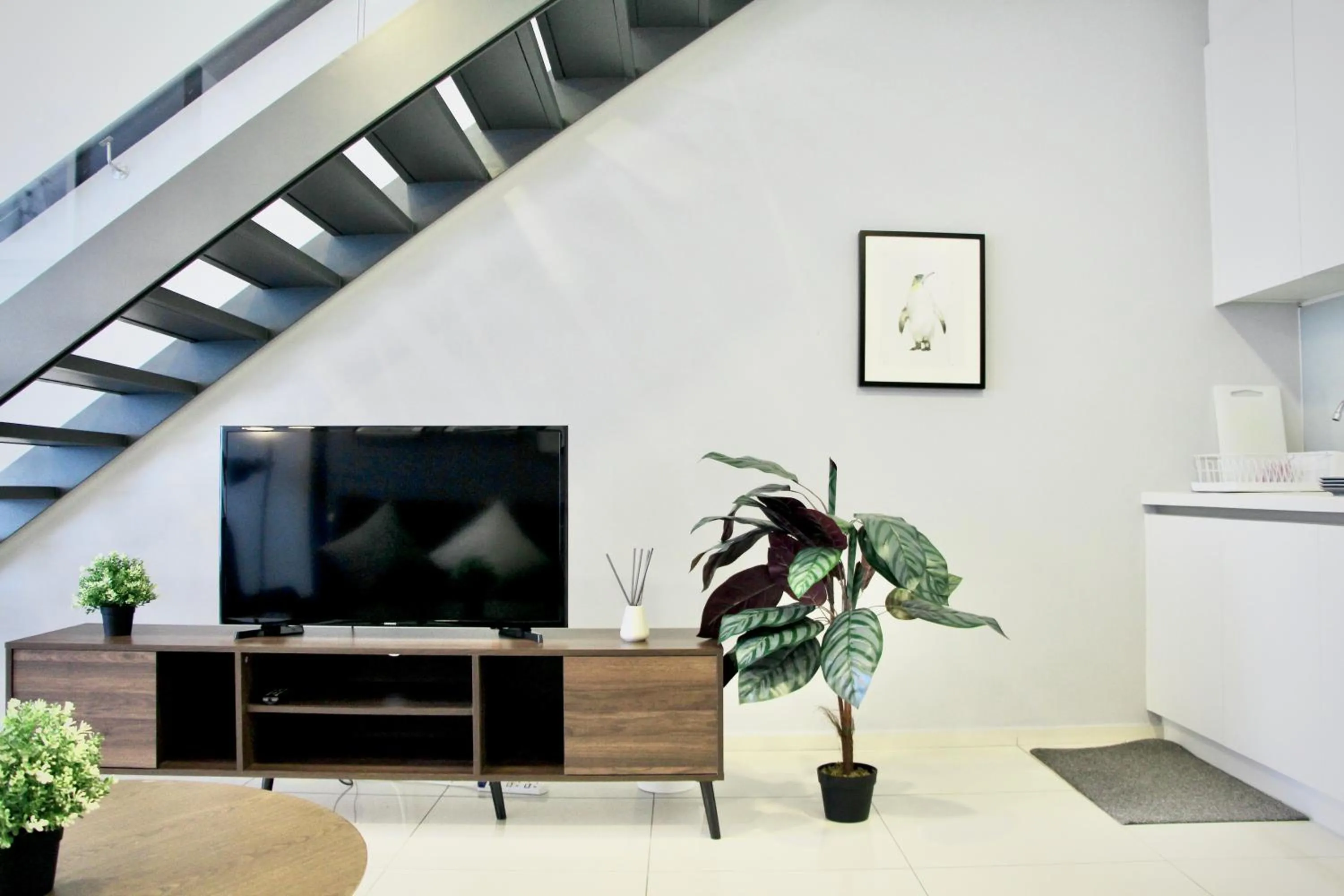 TV and multimedia in Ekocheras Suite by MOKA at CHERAS