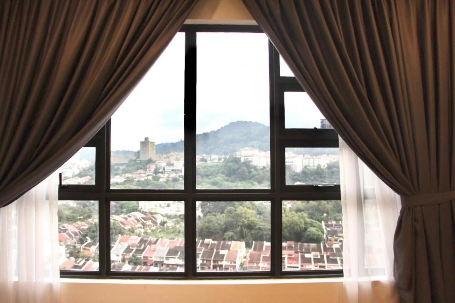 Natural landscape in Ekocheras Suite by MOKA at CHERAS