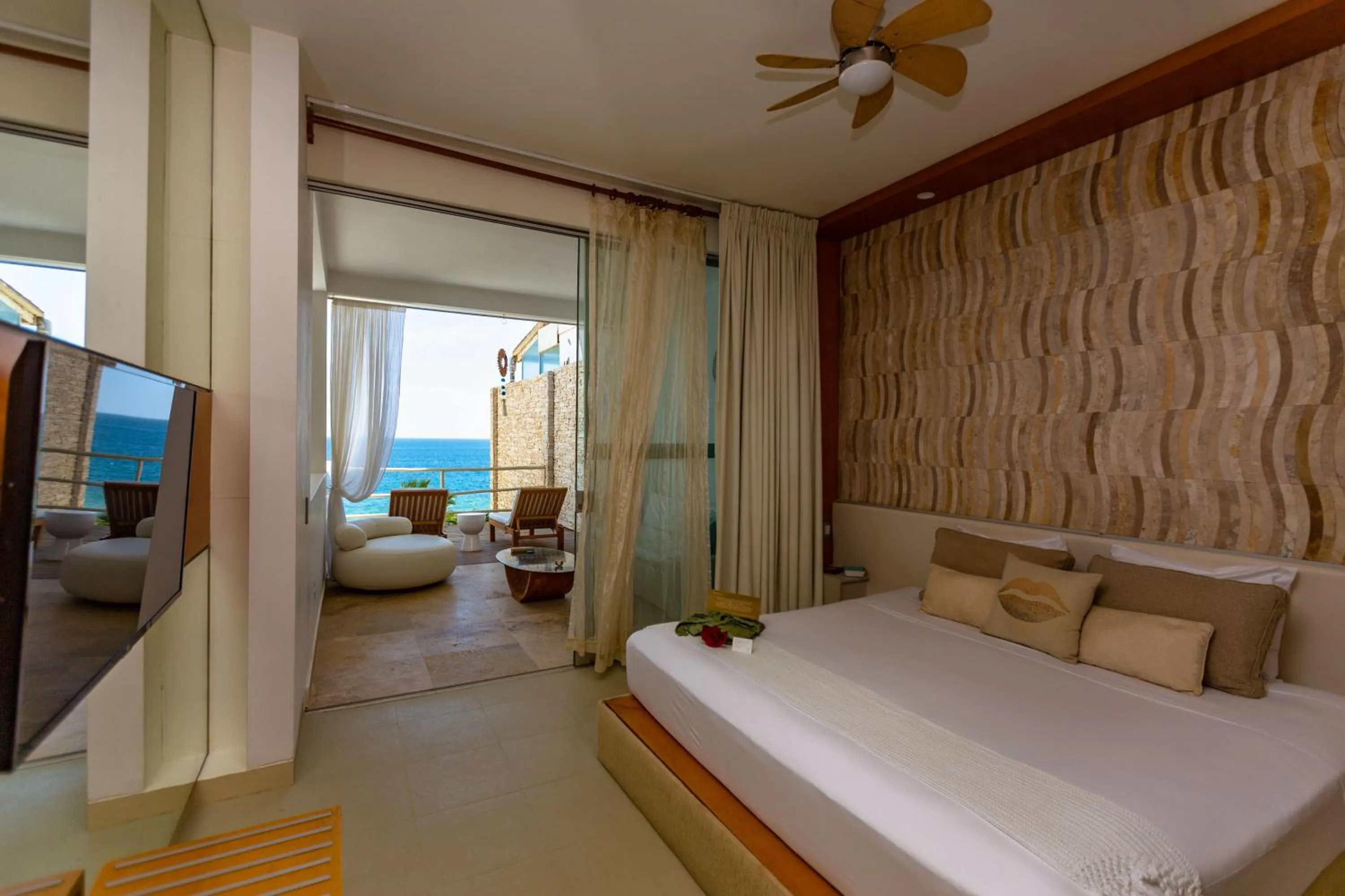 Bedroom, Bed in DCO Suites Lounge & Spa
