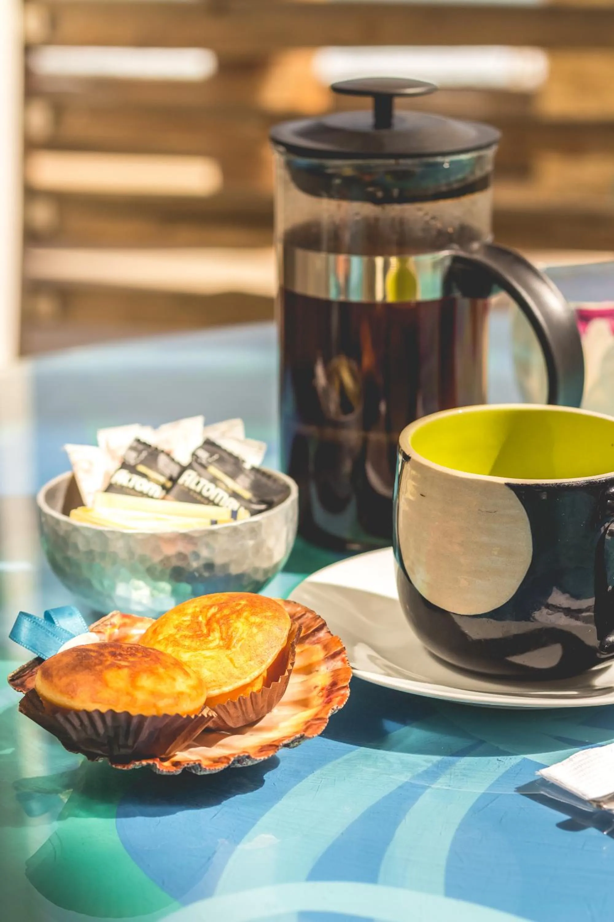 Restaurant/places to eat in DCO Suites Lounge & Spa