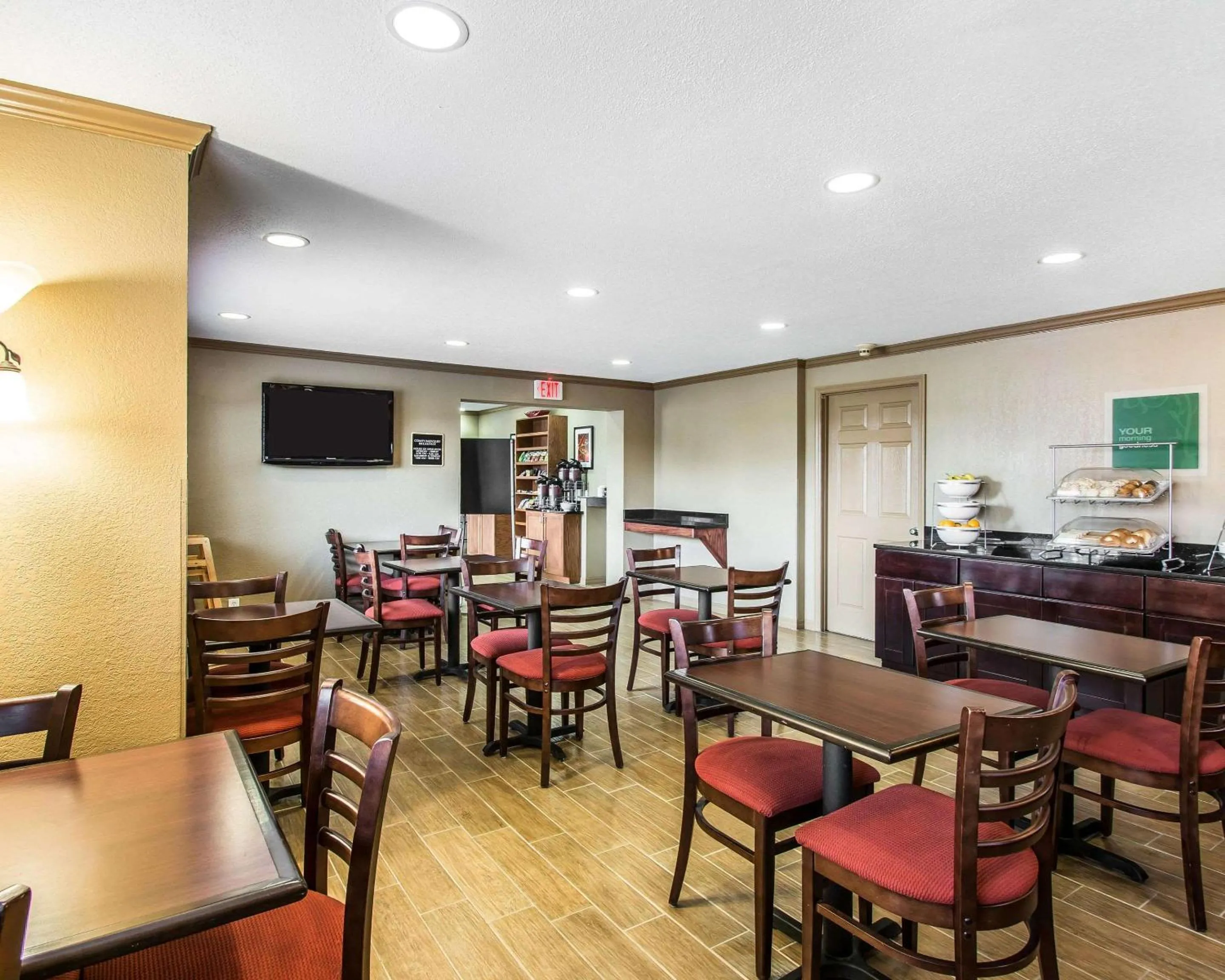 Restaurant/places to eat in Quality Inn Plant City - Lakeland