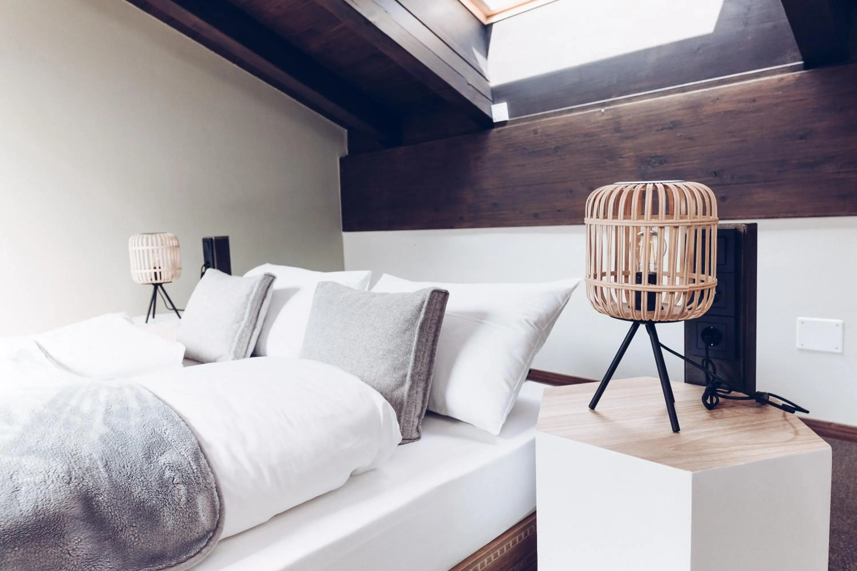 Bedroom, Bed in Botango