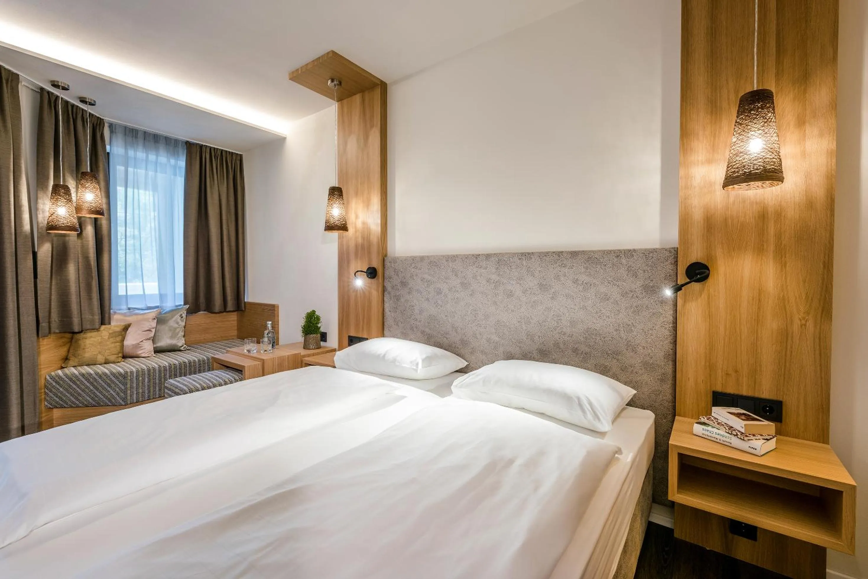 Photo of the whole room, Bed in Botango