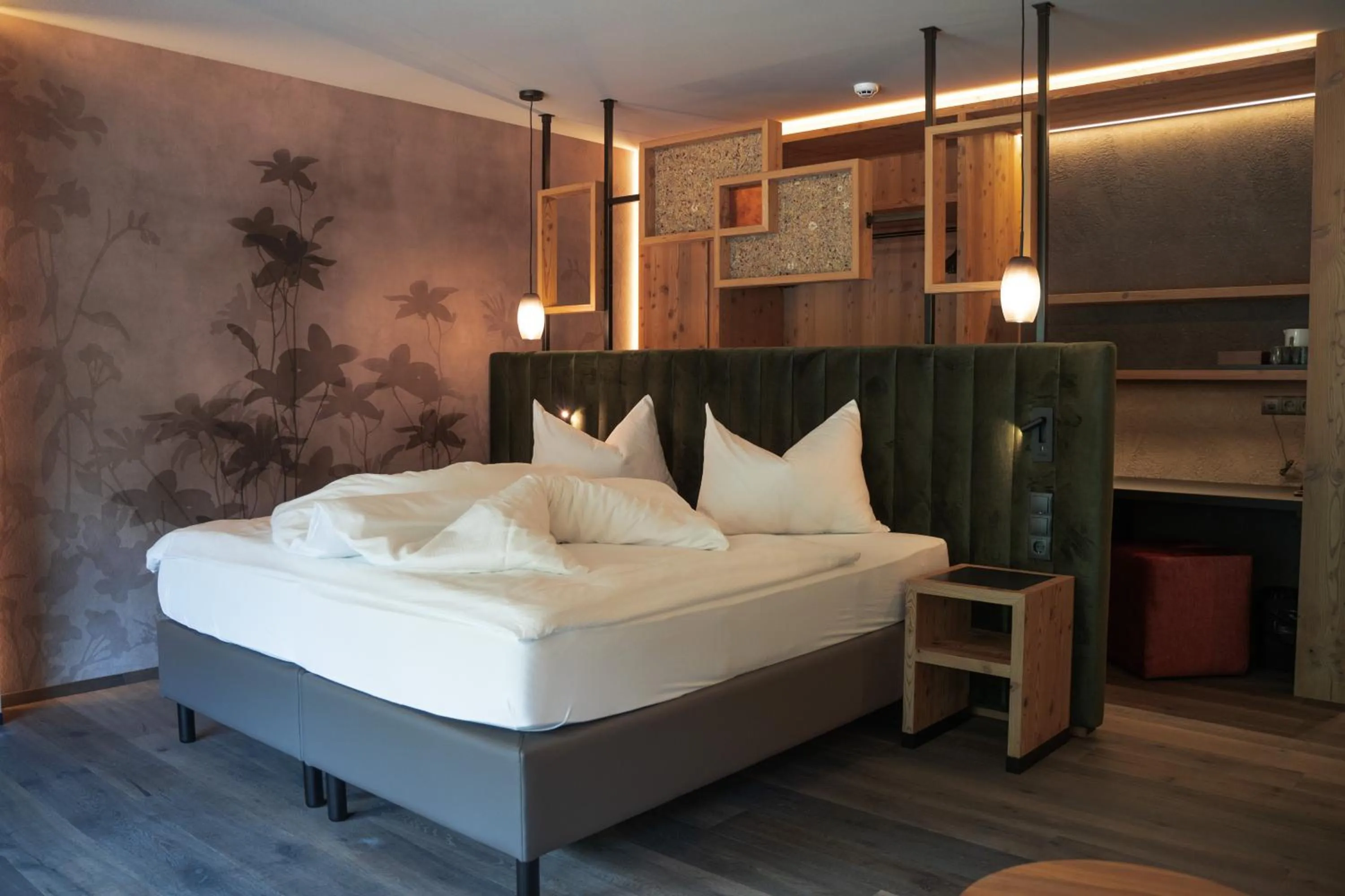 Photo of the whole room, Bed in Almhotel Glieshof