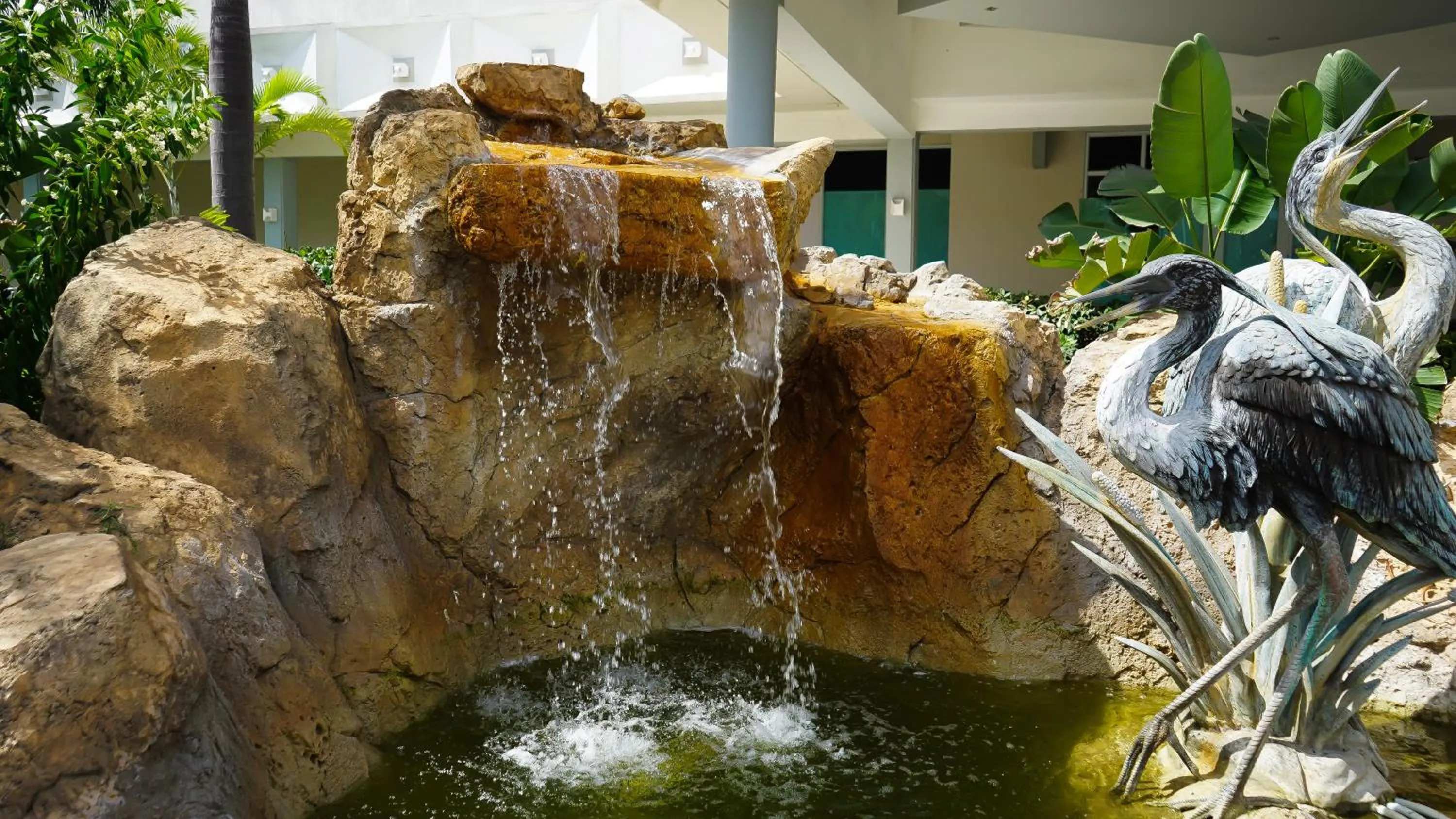 Text overlay in Costa Bahia Hotel, Convention Center and Casino