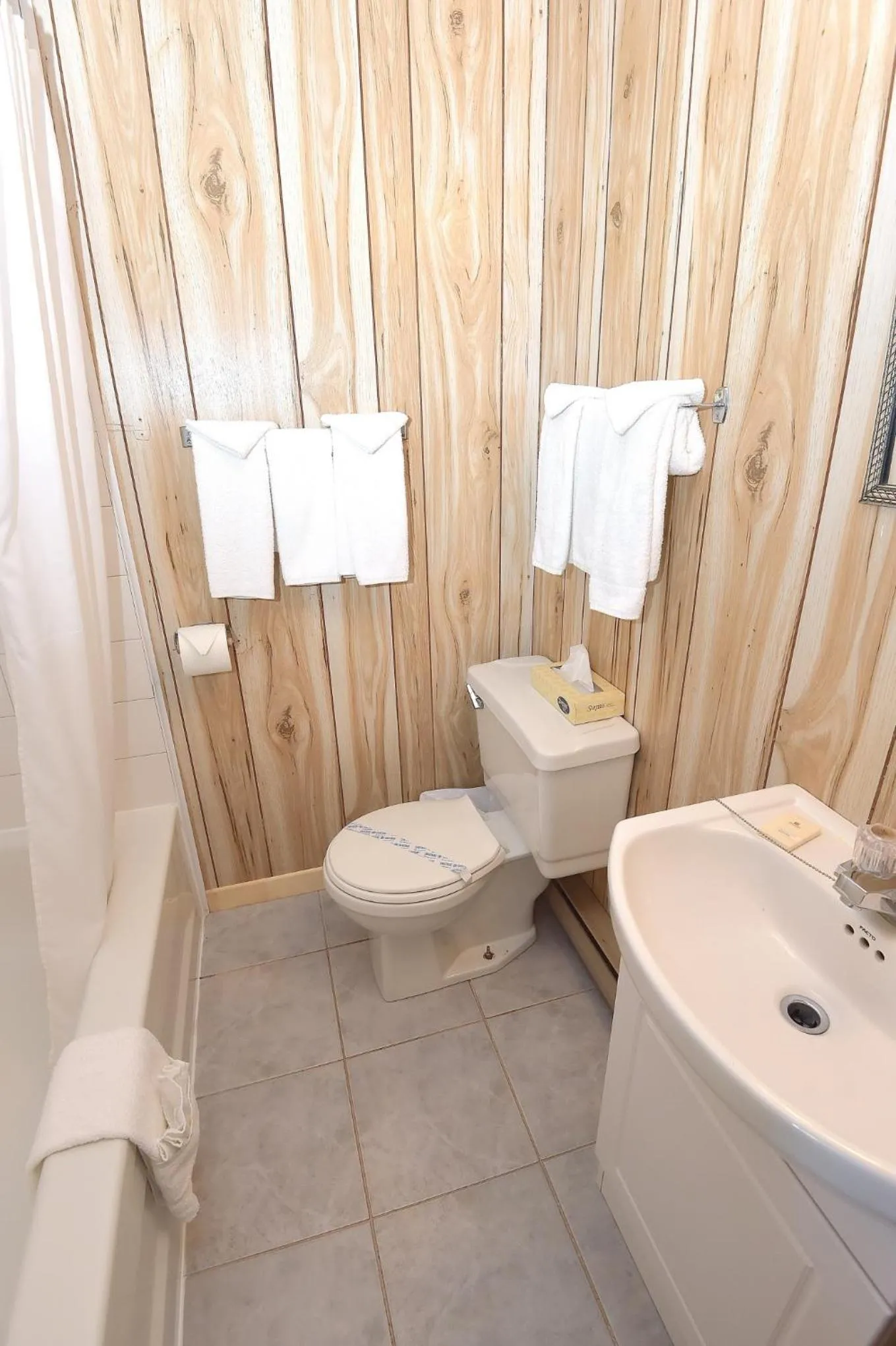 Bathroom in Auberge Sur Mer Charlevoix