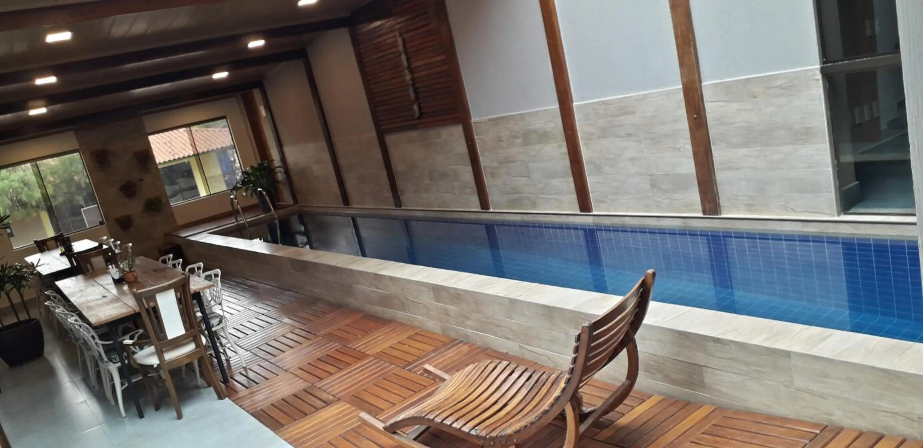 Patio in Tapindaré Hotel