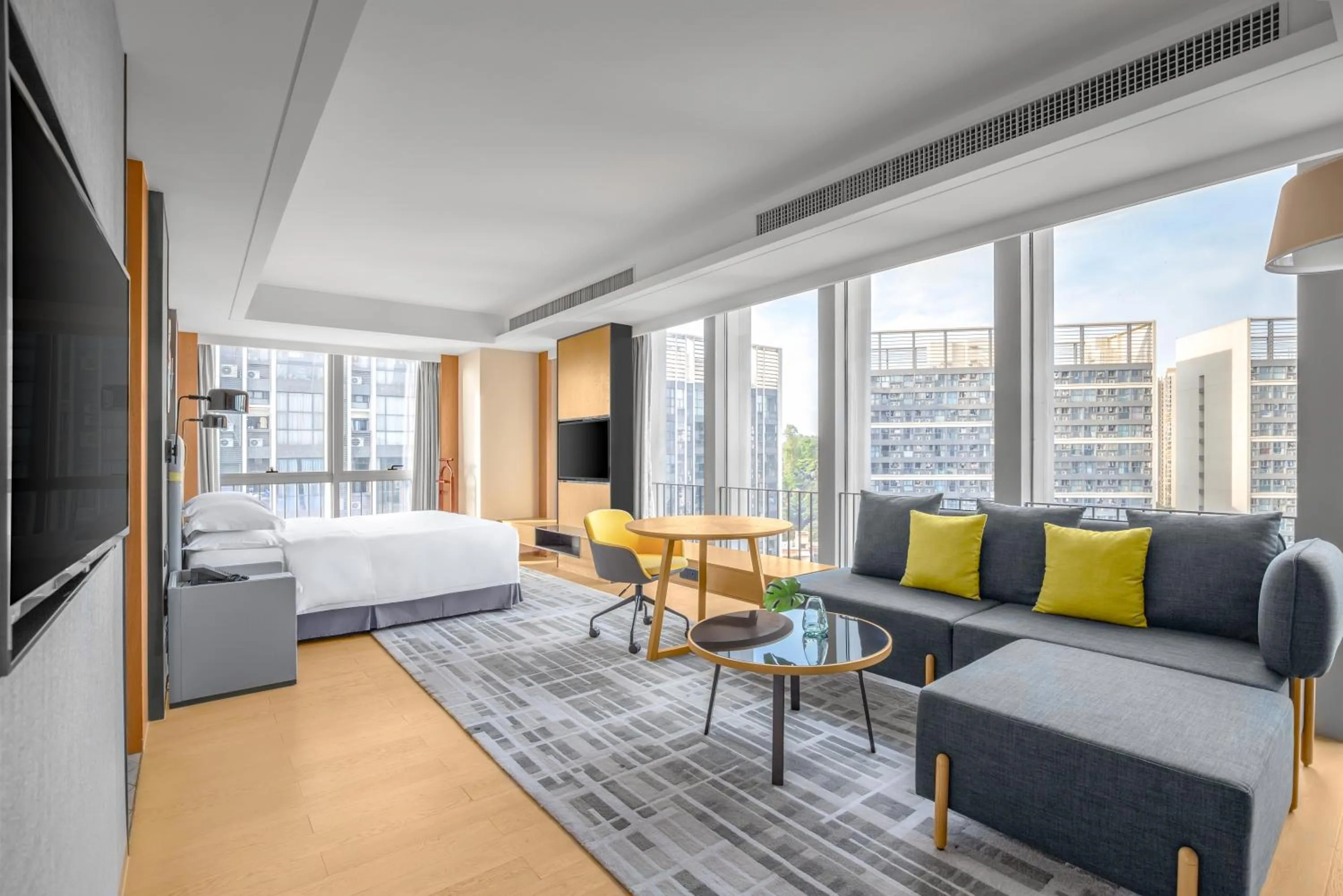 Bedroom, Bed in Holiday Inn Guangzhou South Lake-an lHG Hotel